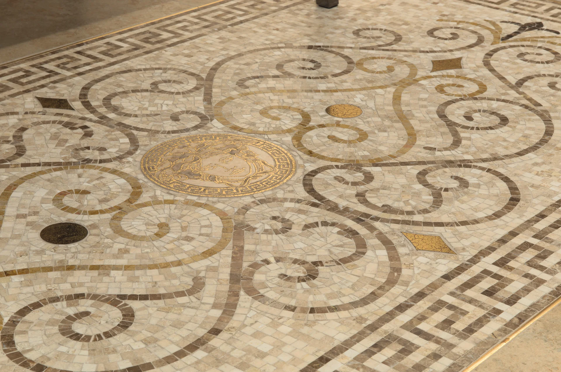 Galleria-Exclusive_07.jpg