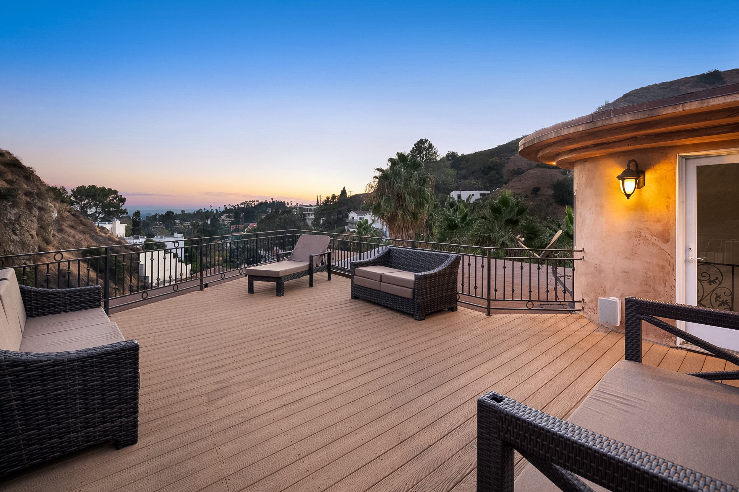 Deep Dell 2 - Hollywood Hills, 7BR, 8BA, 6597 Sq-ft, Spanish Style, Game Room, Theater, Rooftop Deck, Pool, Spa, View-48.jpg