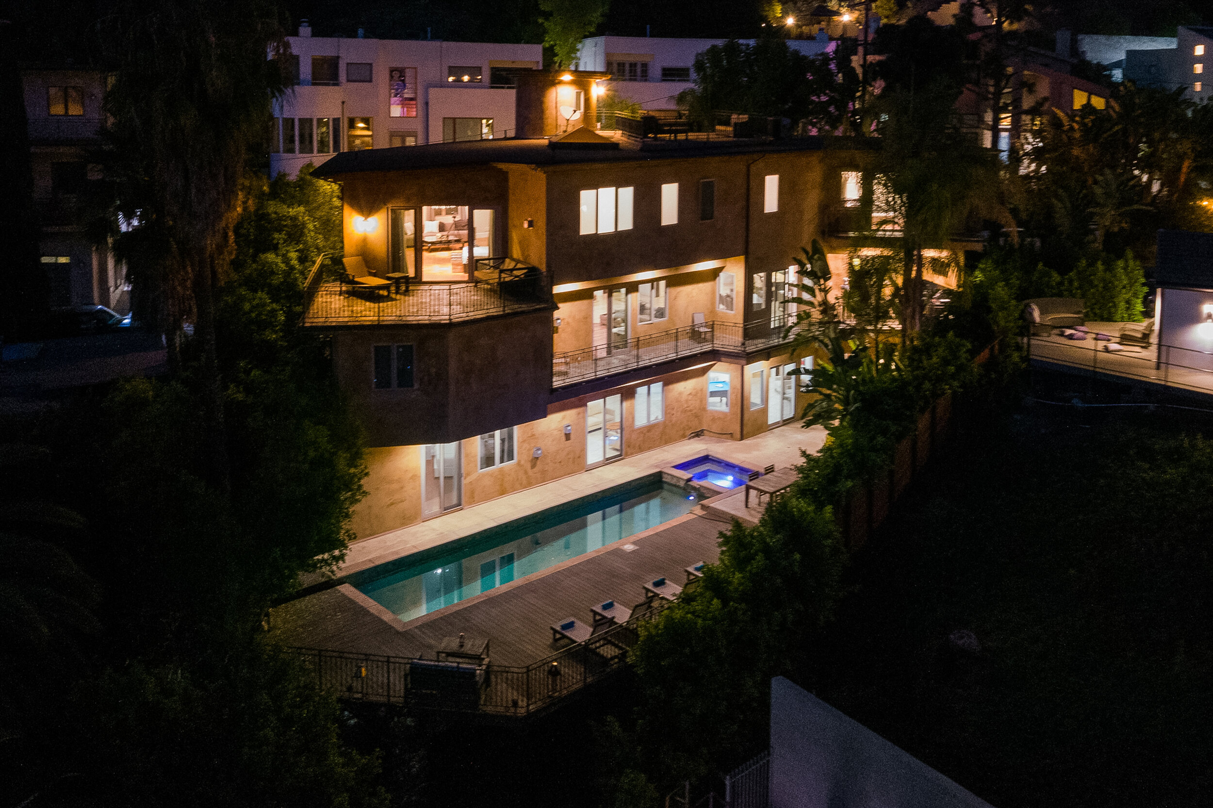 Deep Dell 2 - Hollywood Hills, 7BR, 8BA, 6597 Sq-ft, Spanish Style, Game Room, Theater, Rooftop Deck, Pool, Spa, View-80.jpg