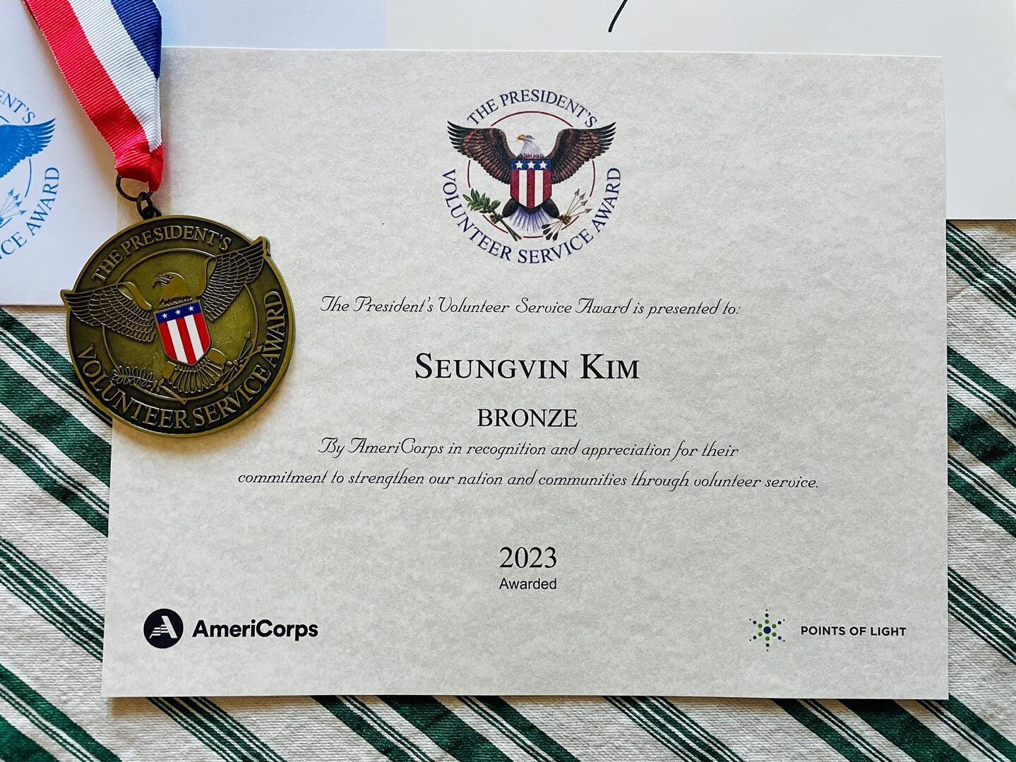 We are a certified organization for recognizing outstanding volunteers 🤩
Congrats Seungvin for getting recognized and appreciated by The President&rsquo;s Volunteer Service!

#certified #presidentsvolunteerserviceaward #volunteer #award #middleschoo