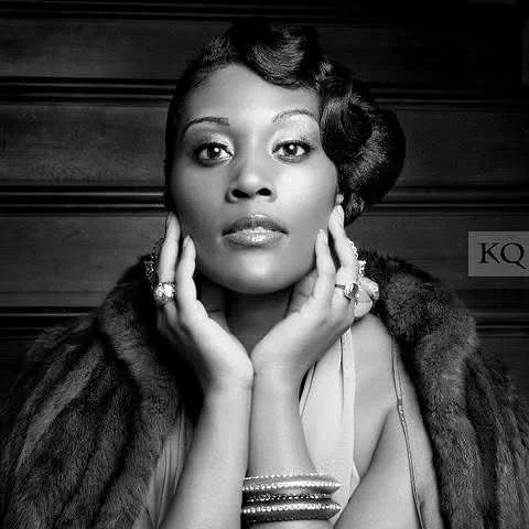 The Entire DE family would like to wish Ms Tracee a happy birthday today!!!