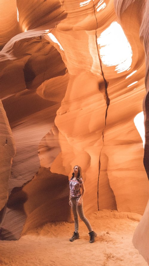 Best time to go to antelope canyon