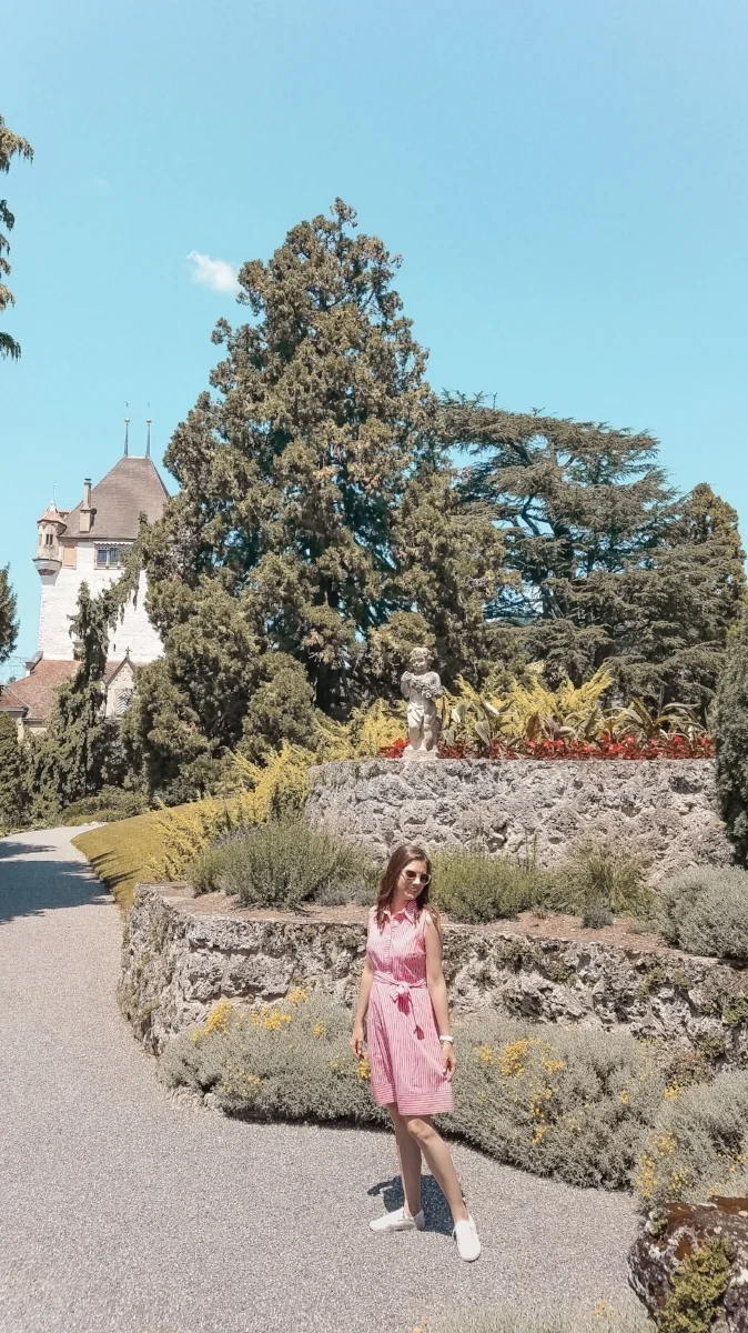 Beautiful gardens surround the Oberhofen Castle in Oberhofen am Thunersee, Switzerland. #Switzerland #Travel #Traveltips #castles #gardens