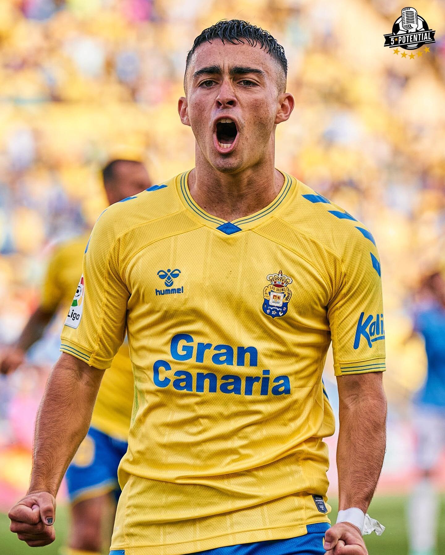 𝗡𝗘𝗪: 𝗪𝗼𝗻𝗱𝗲𝗿𝗸𝗶𝗱 𝗪𝗮𝘁𝗰𝗵 🔍 

This week&rsquo;s Wonderkid Watch takes a look at a player &lsquo;dubbed the new Pedri&rsquo; - link is in the bio, go check him out. 

#FM23 #FootballManager #Podcast