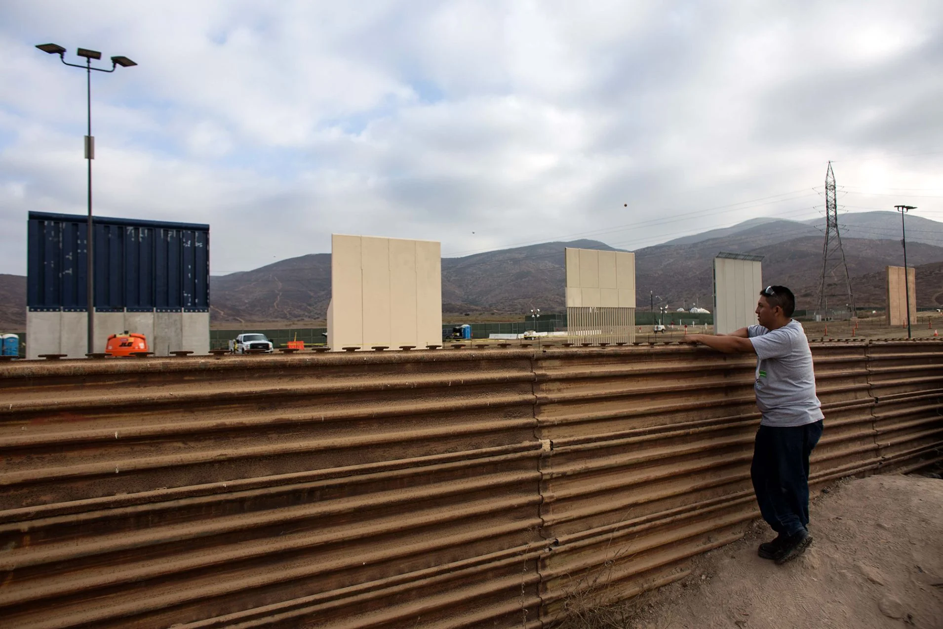 The United States-Mexico border as seen from Tijuana, Mexico ( Image )