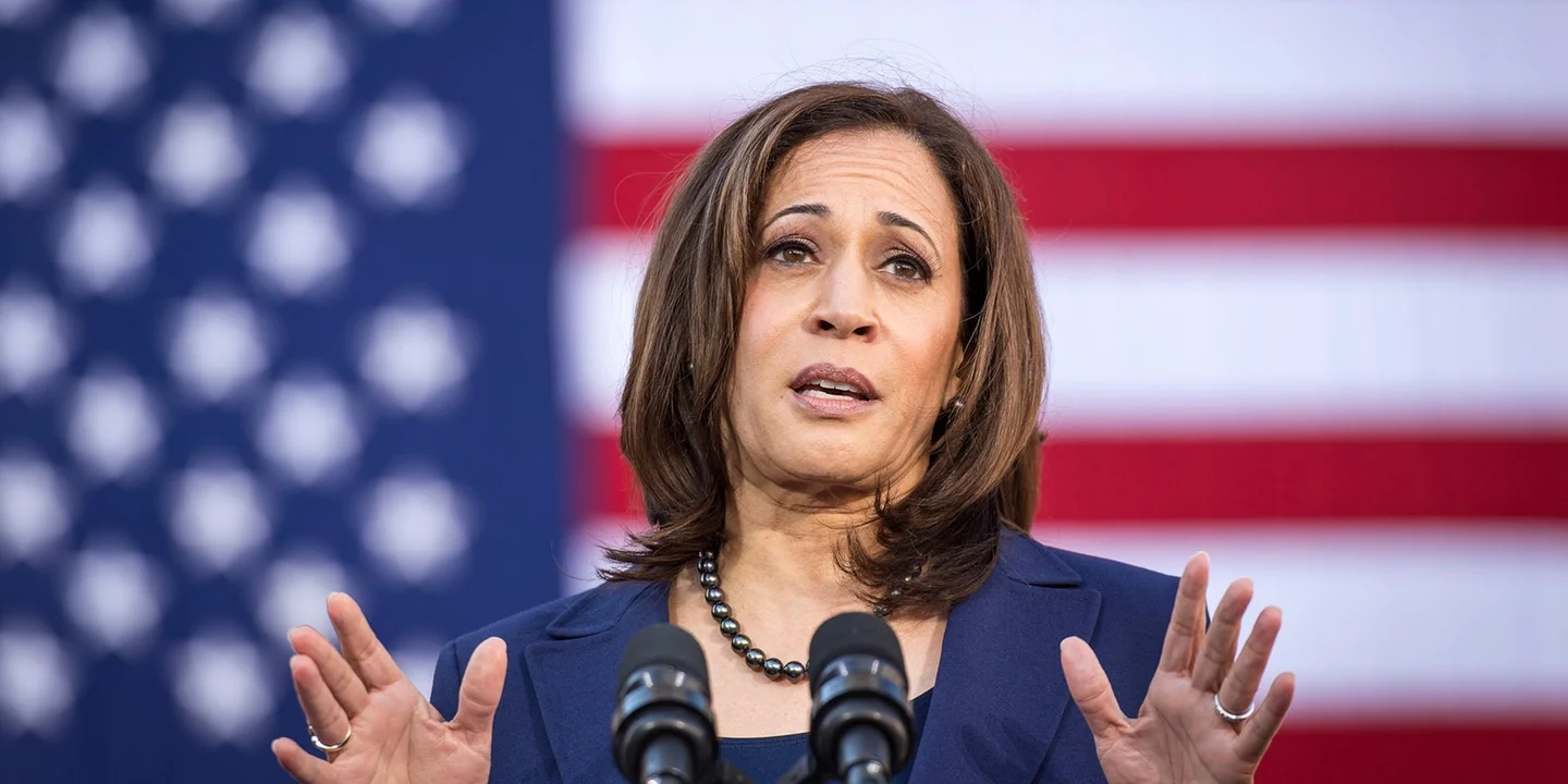 Senator Kamala Harris (D-CA) is polling fourth in most national Democratic presidential polls ( Image )