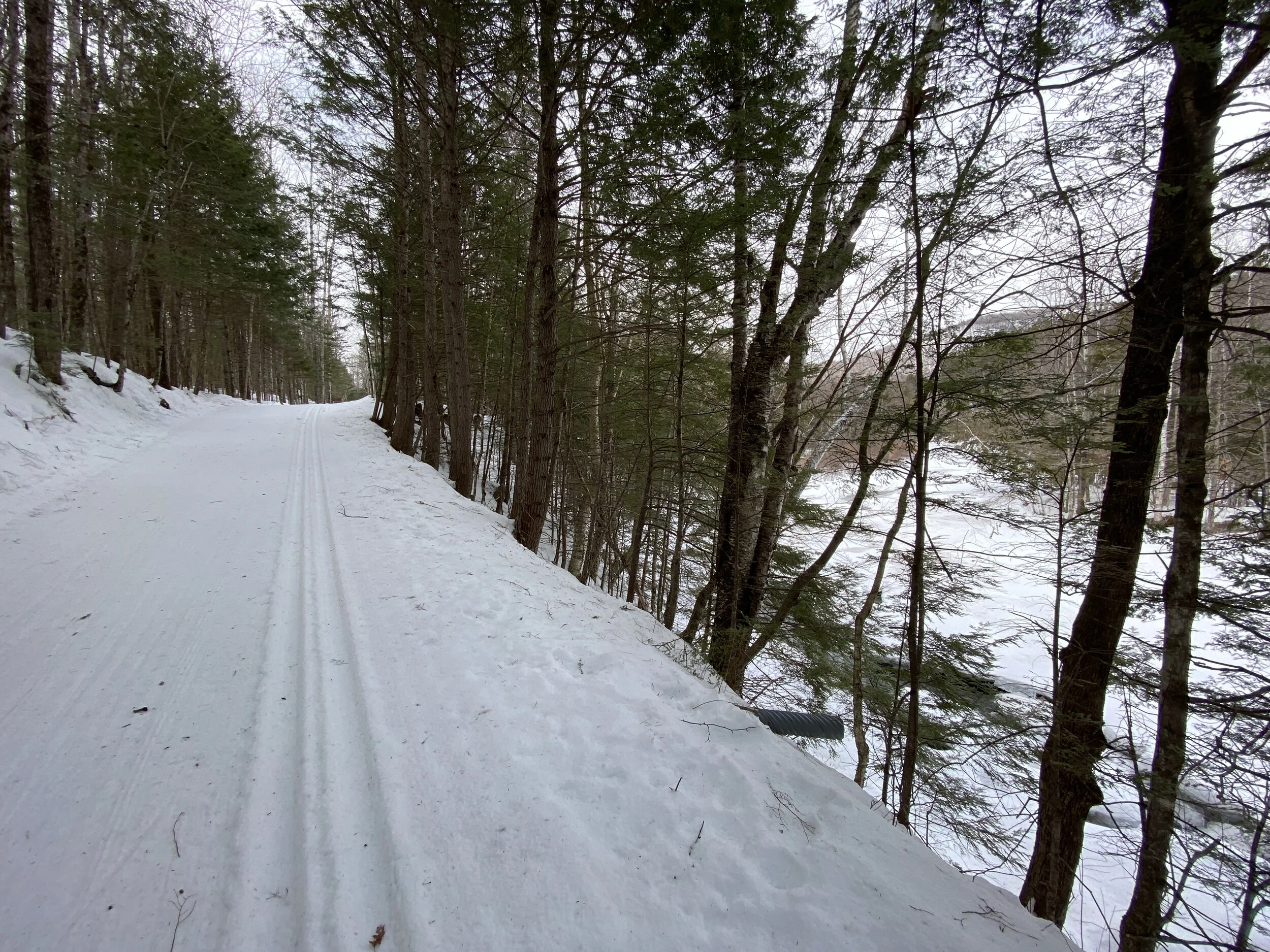 Cross Country Skiing in Jackson, New Hampshire 