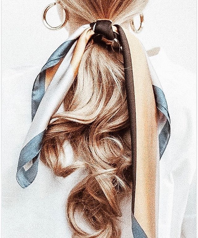 One of our favorite ways to extend a blowout! #nationalblowoutday &bull;
&bull;
&bull;
&bull;
#igdaily #instabeauty #instadaily #beauty #beautygiveaway #beautylover #hair #hairtools #stylingtools #salon #salonlife #stylists #blowout #blowoutstyles