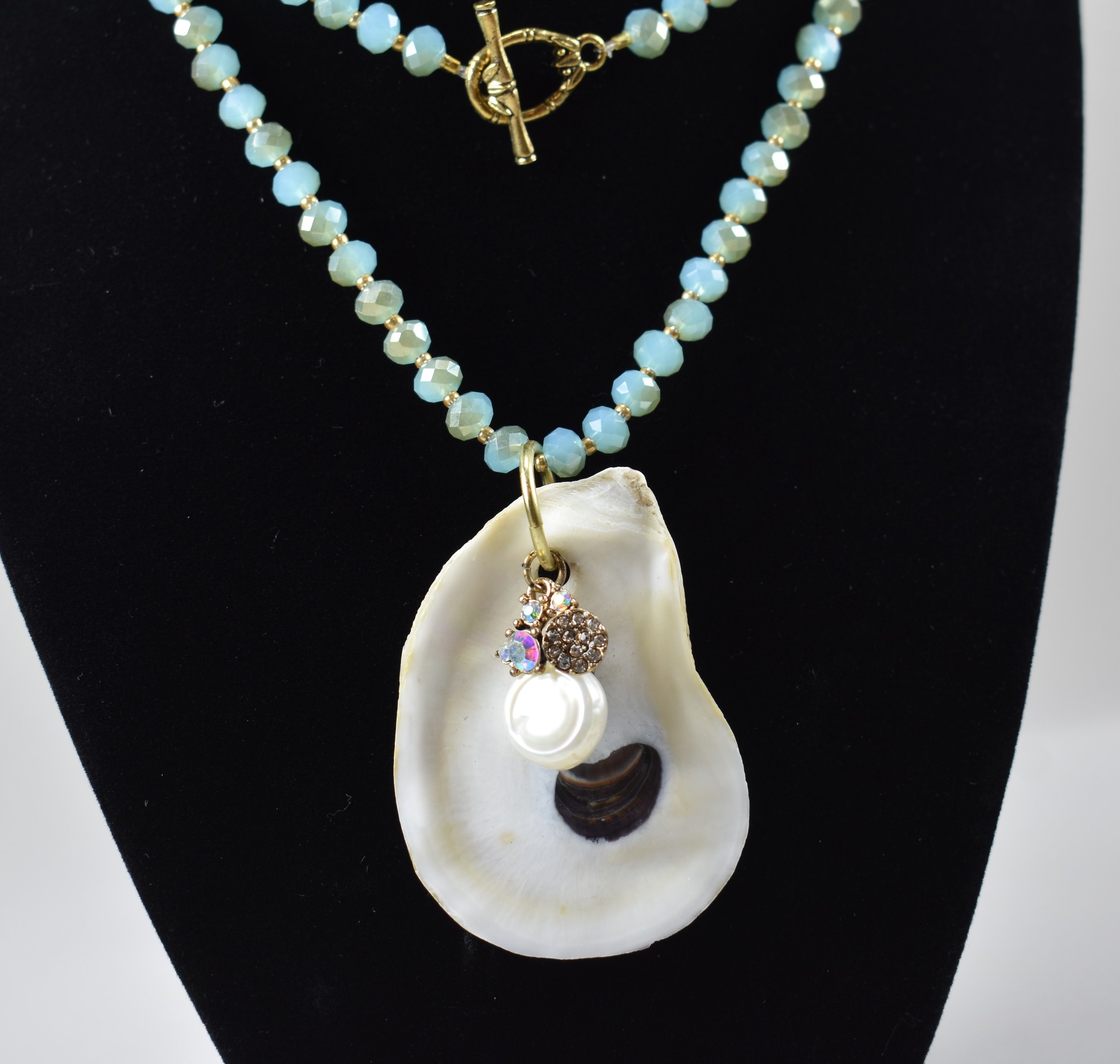 Seafoam Oyster Pearl 2.jpg