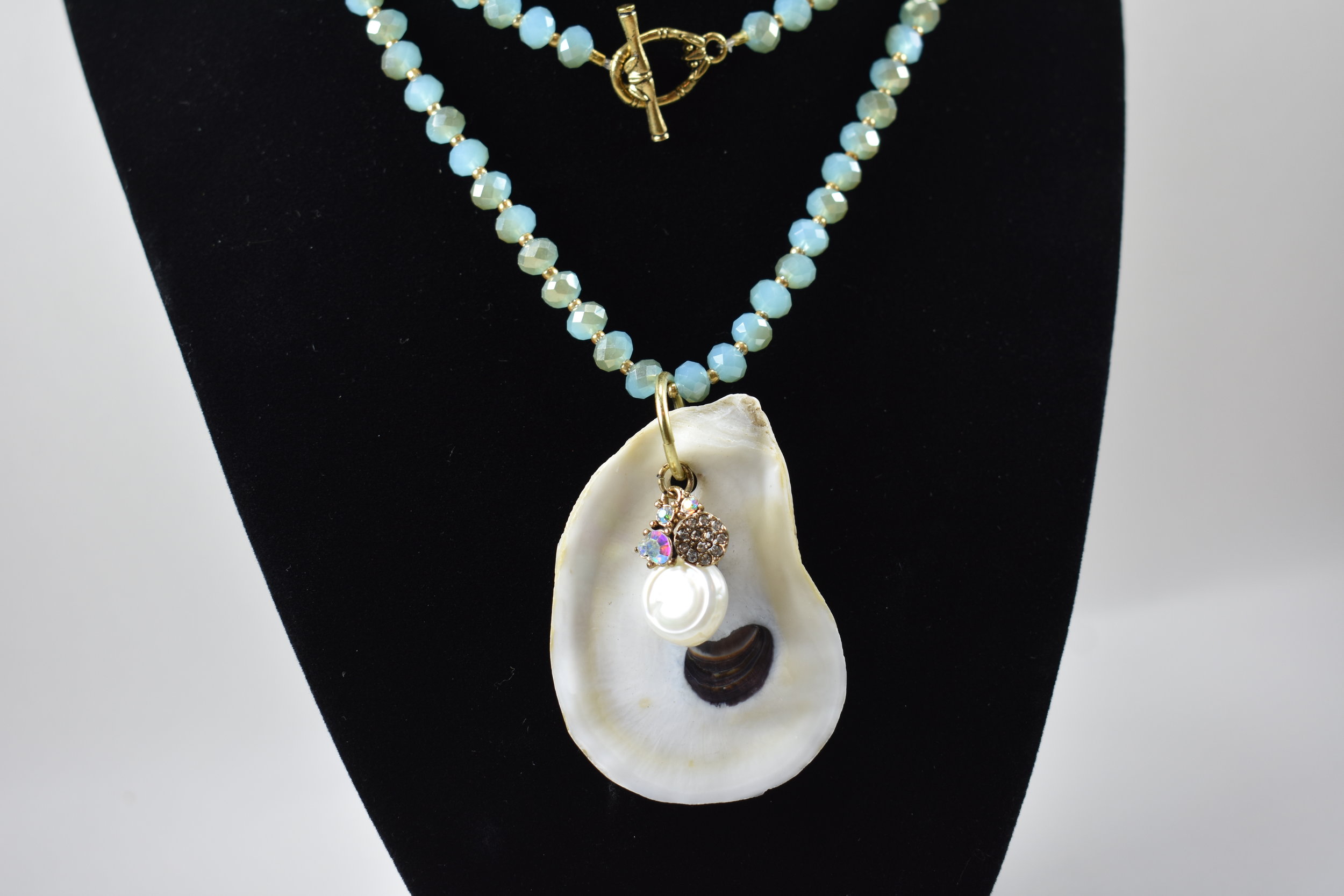 Seafoam Oyster Pearl 1.JPG