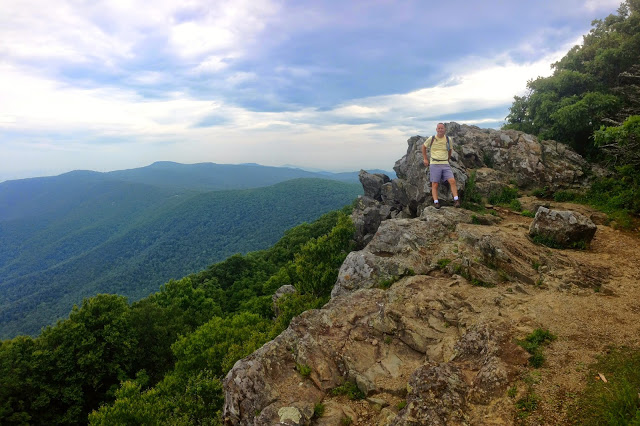 Hawksbill Mountain