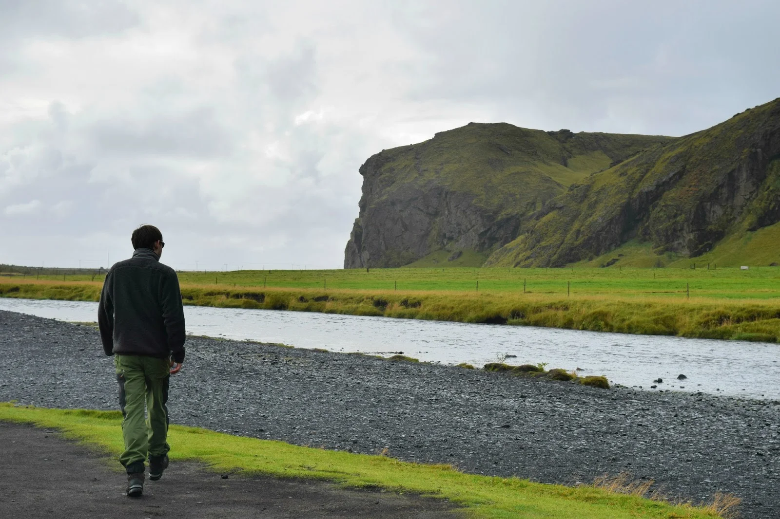 Walking back down the river towards the ocean/parking lot