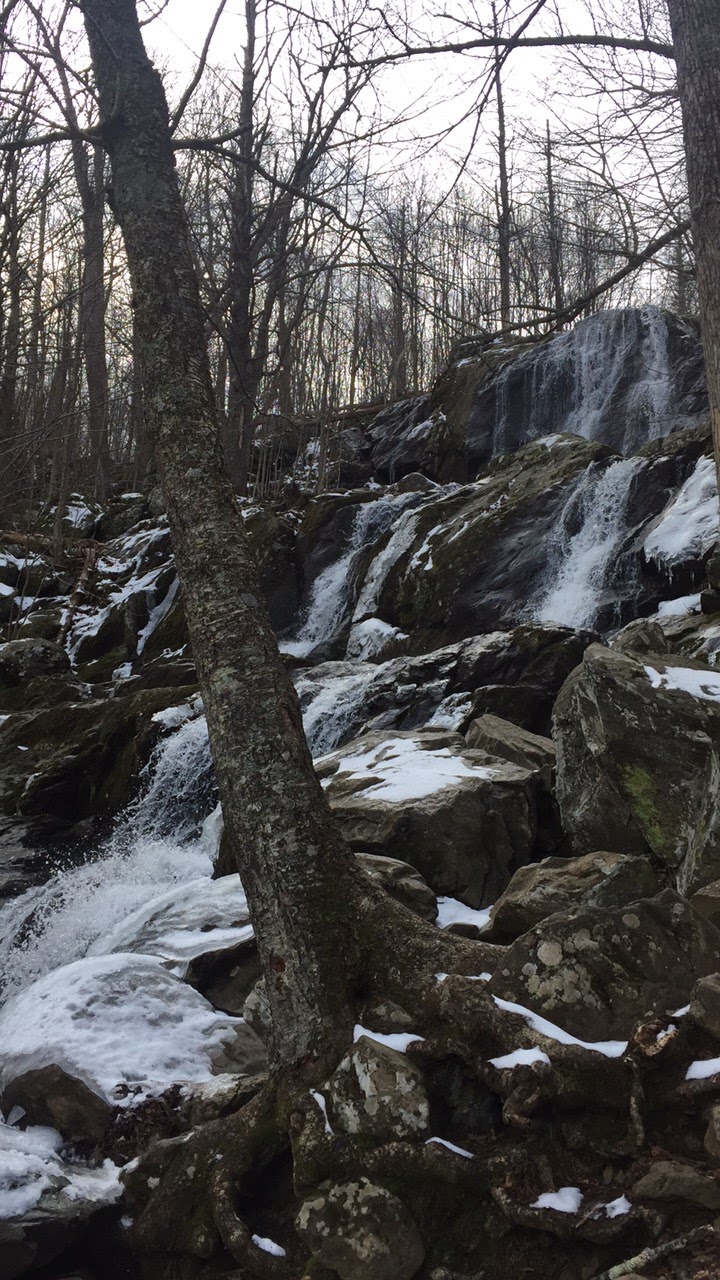 Dark Hollow Falls