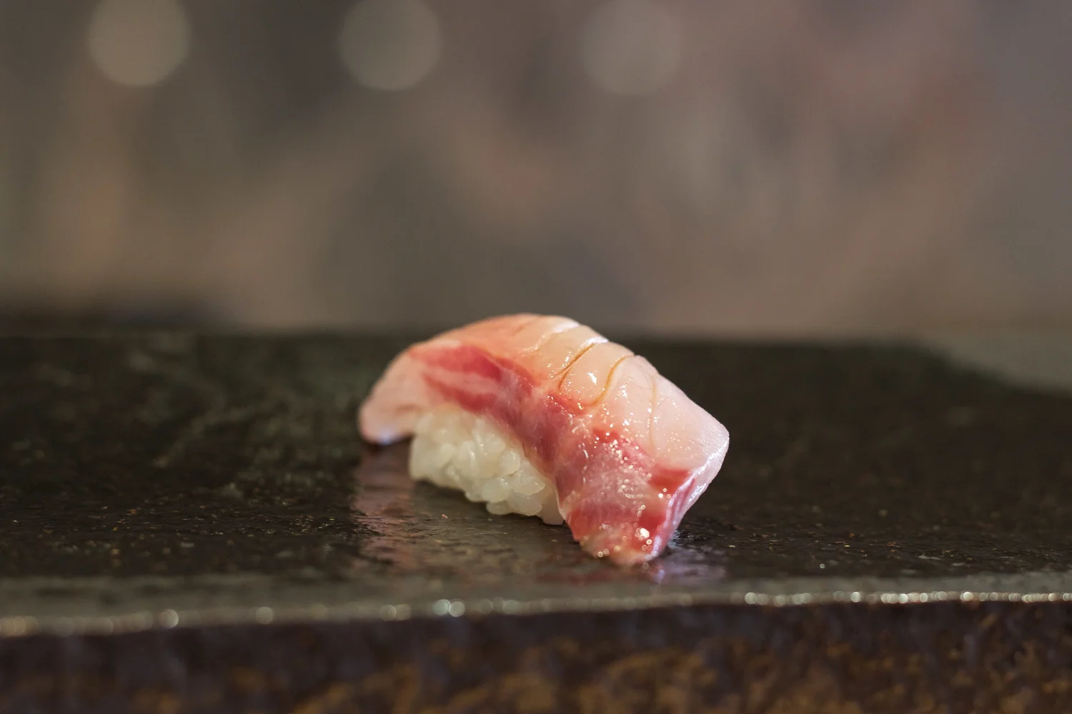 Ishidai (イシダイ / Striped Beakfish) — The Sushi Geek