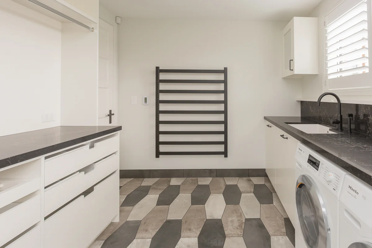 4 Falmouth St web-50.jpg
