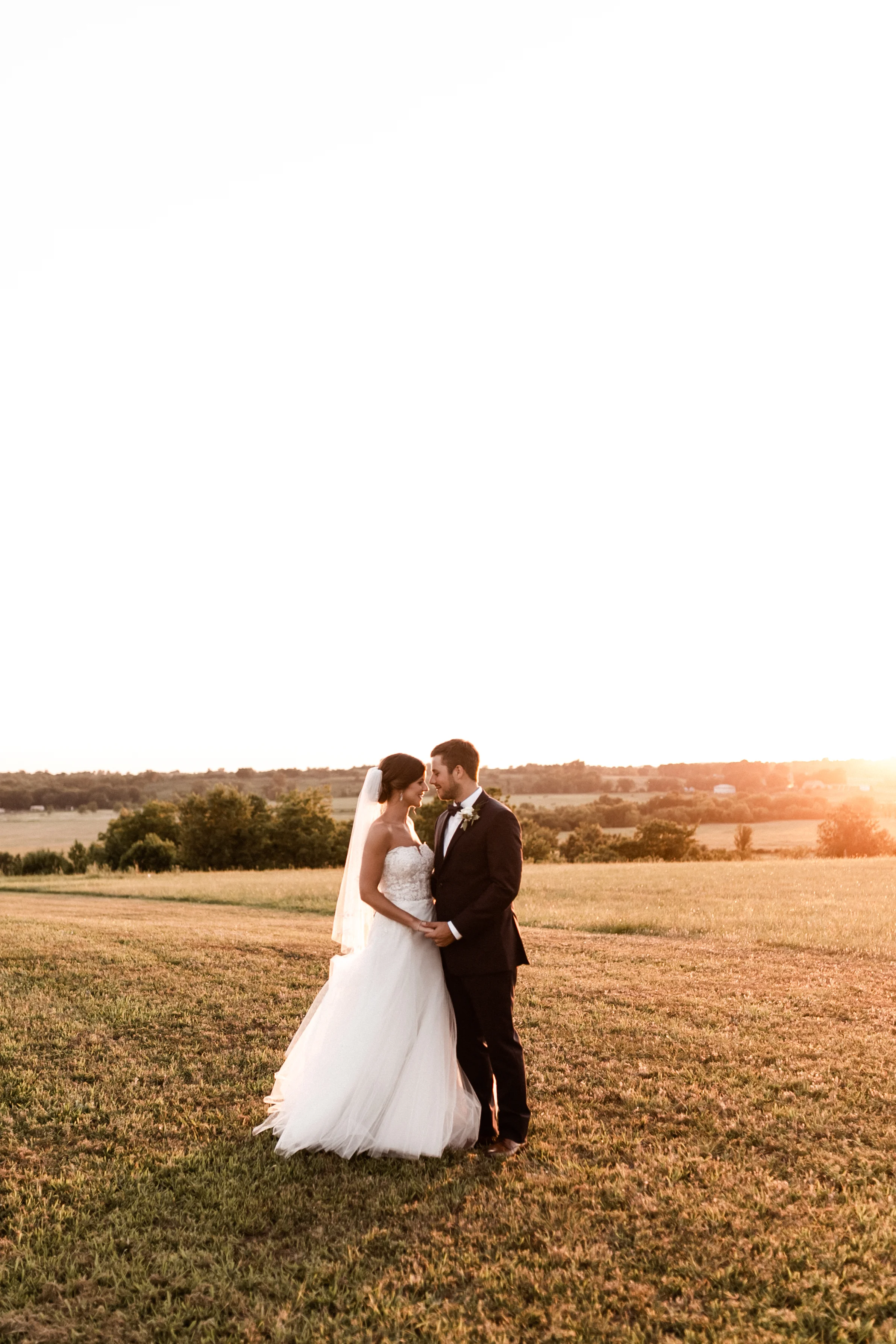 Mantle Wedding KHP81236.jpg