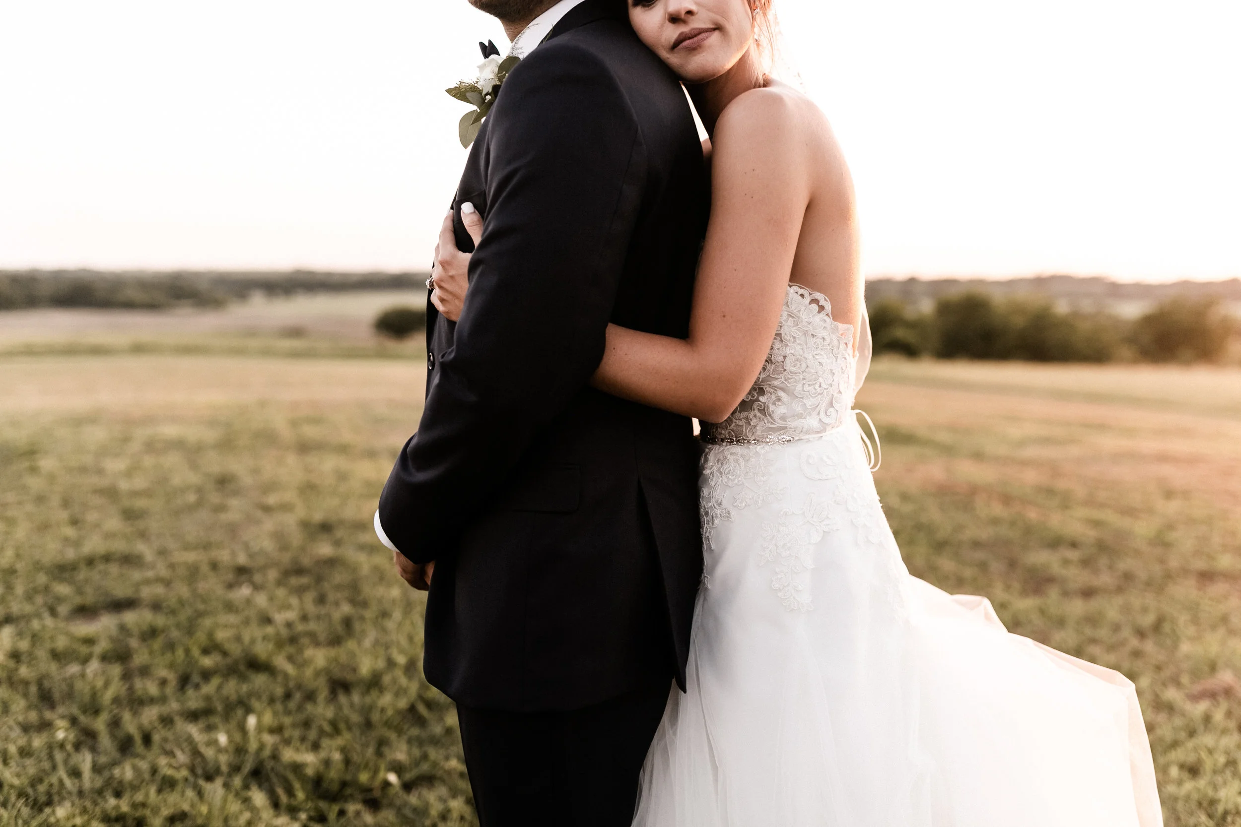 Mantle Wedding KHP81333.jpg