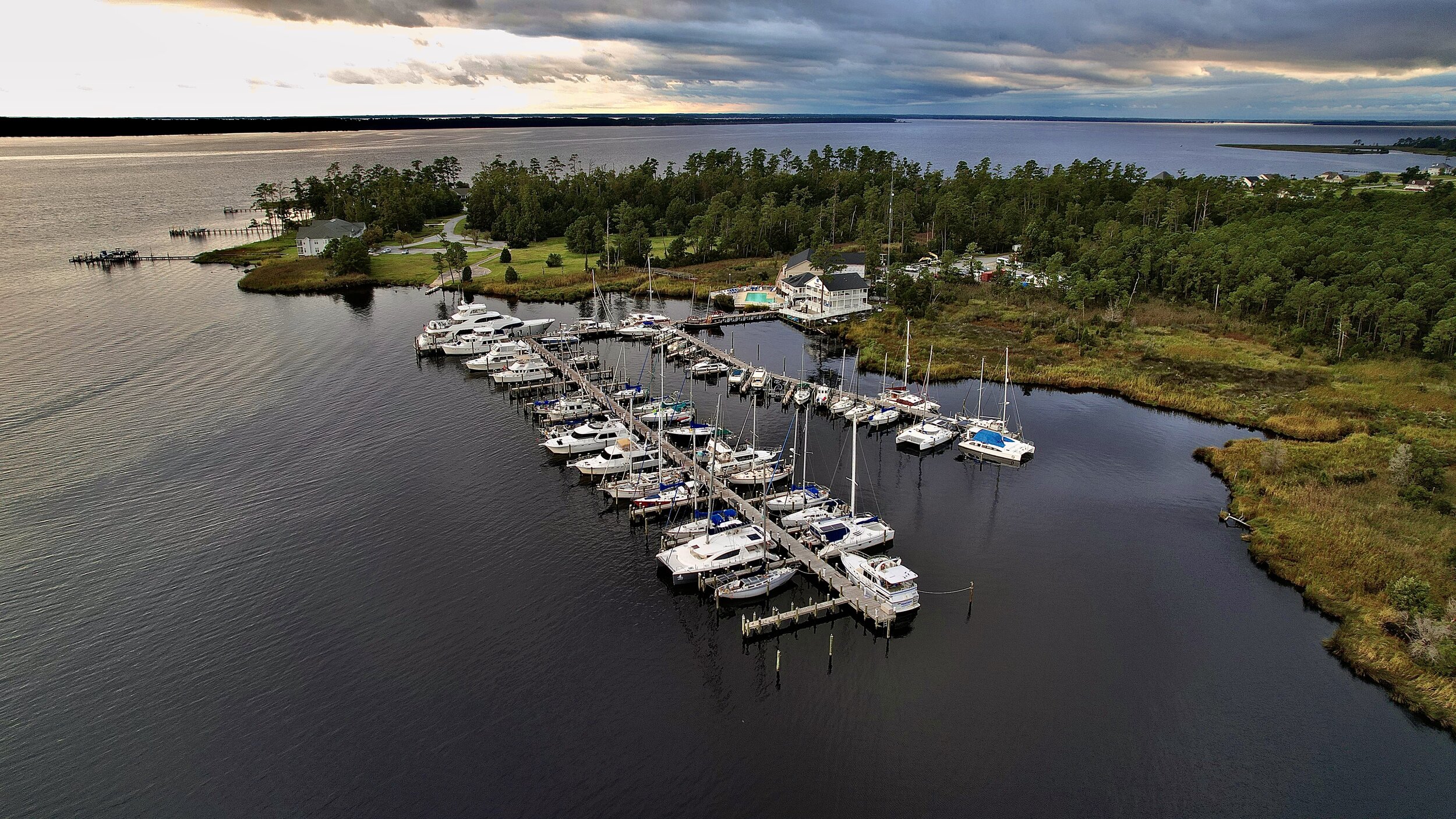 north side dock back to pungo.JPG