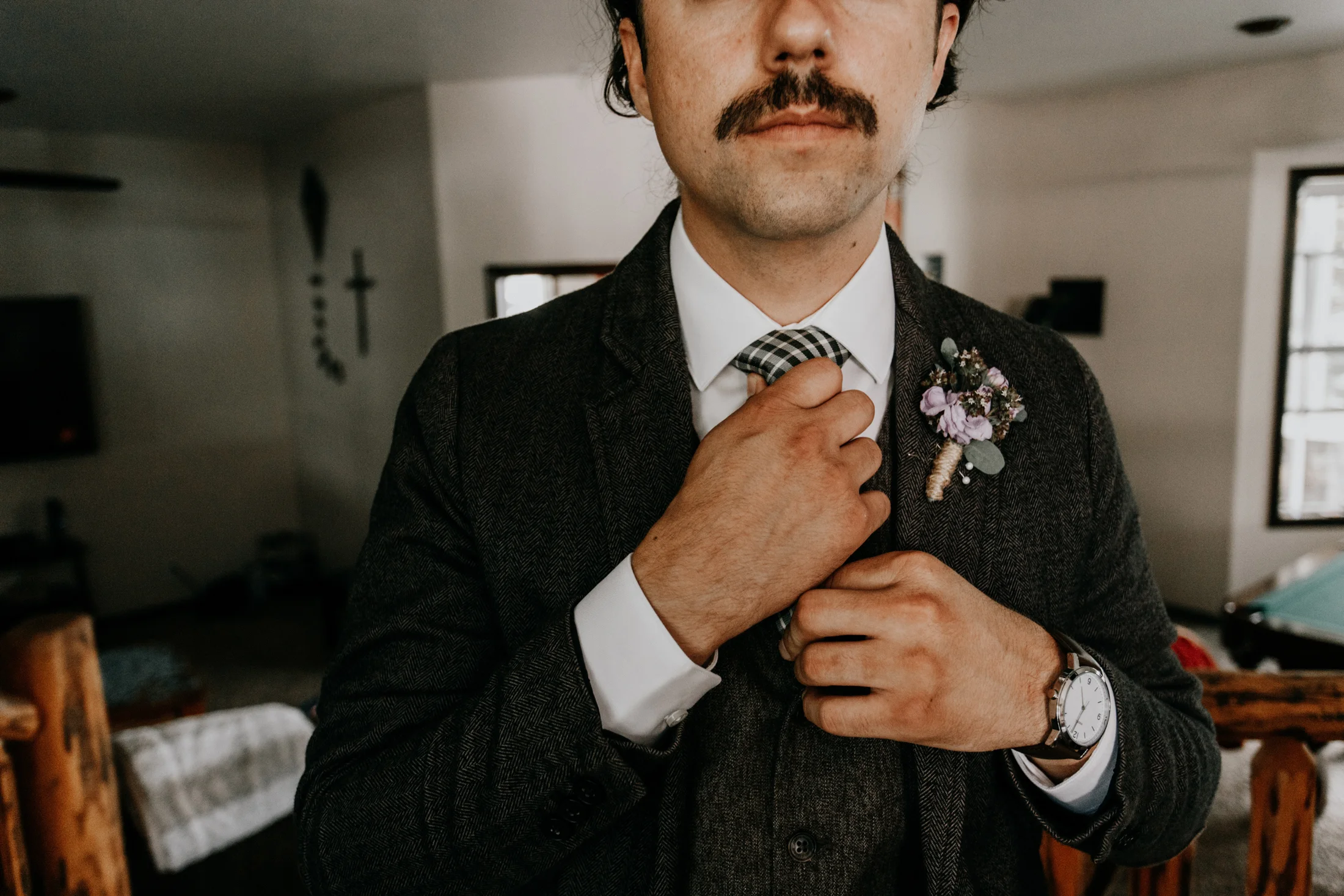 groom wedding details