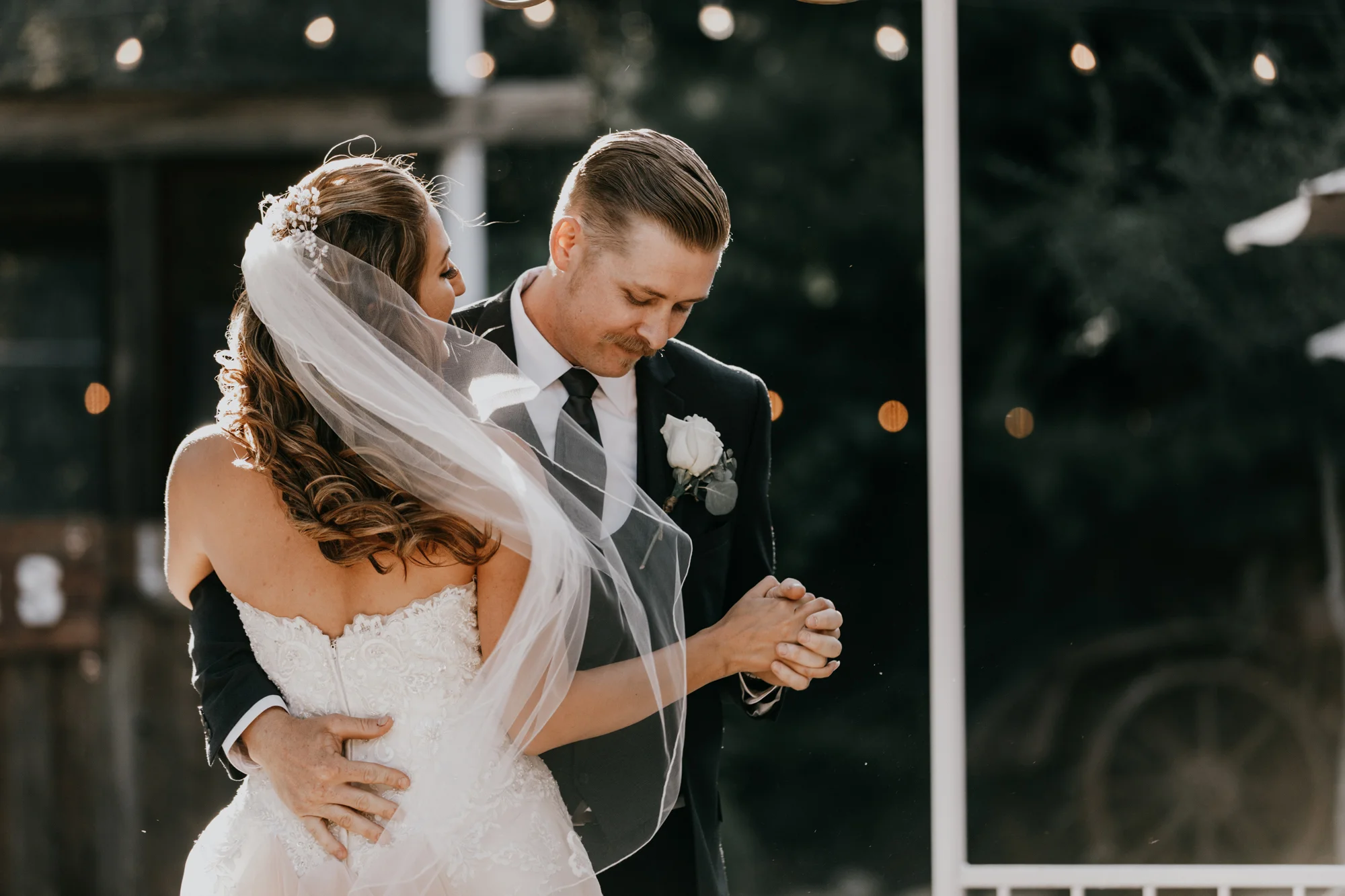 first dance moments - Astray Photo
