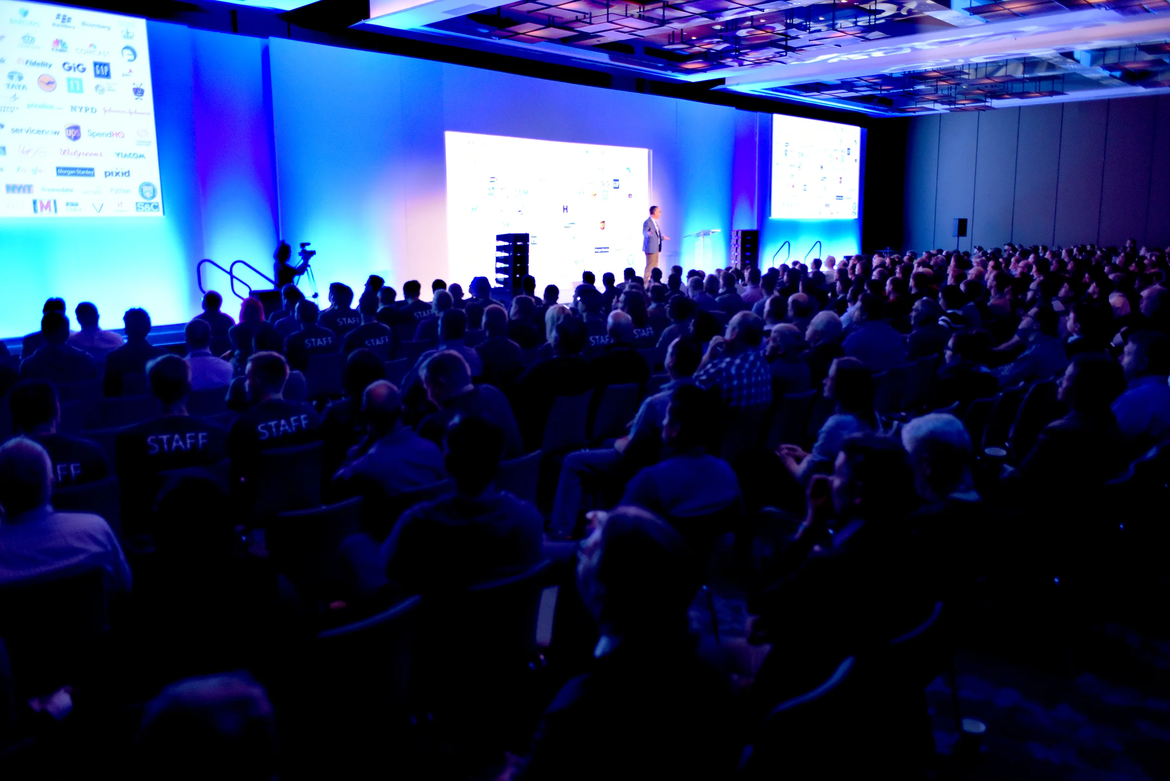 MariaDB’s CEO Michael Howard at M18 addressing a full house