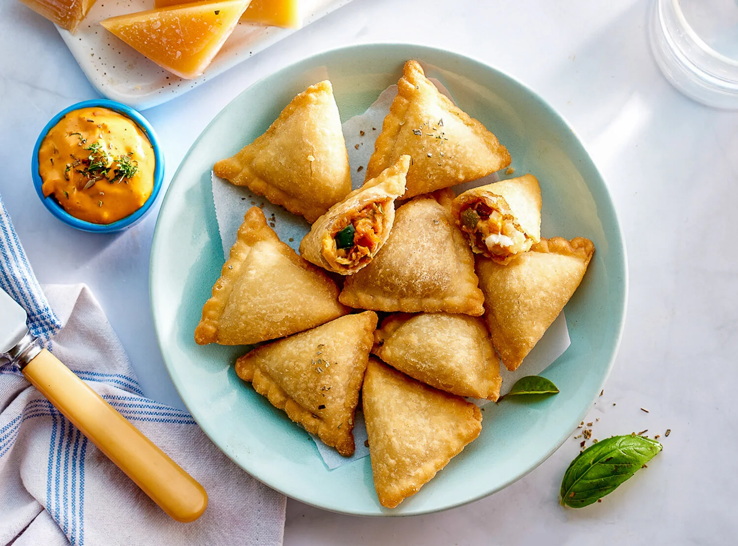 PIZZA-TRIANGLES0095-1_Food+Photogprahy+Bangalore+4+burner+studio.jpg