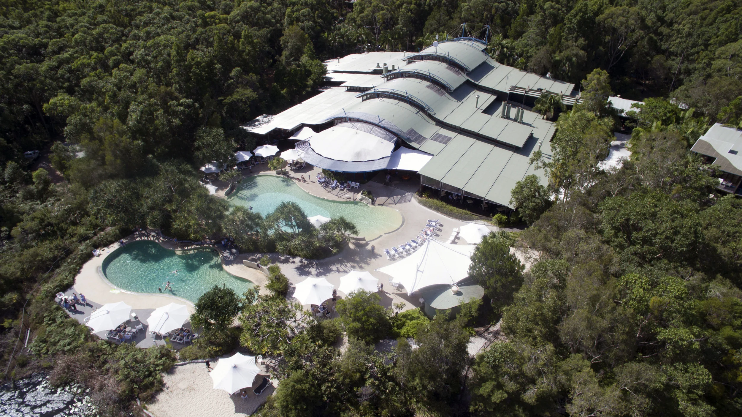 2 Kingfisher-Bay-Resort.jpg