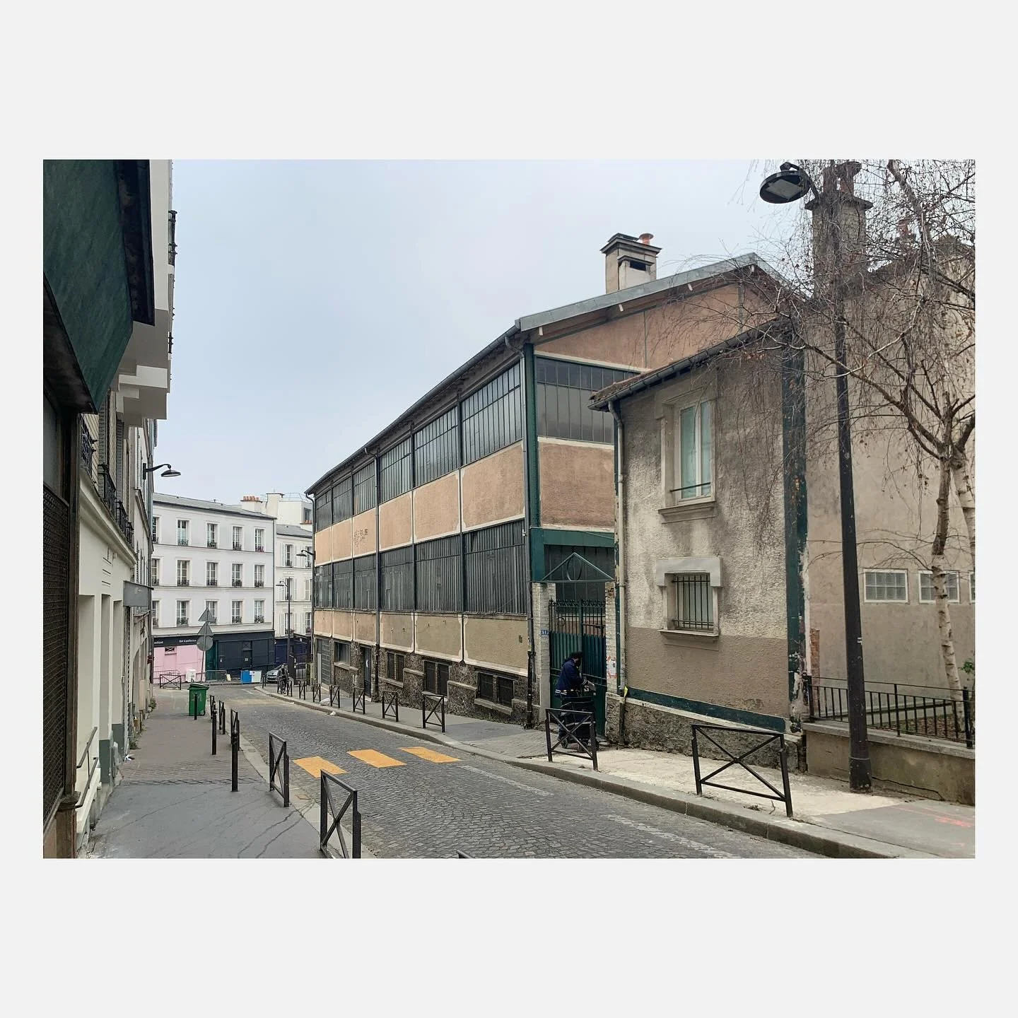 Depuis 2022, nous accompagnons la transformation de la copropri&eacute;t&eacute; de l&rsquo;ancienne manufacture d&rsquo;encadrements et moulures Billard &amp; Fils &agrave; Paris. Sauv&eacute;e de la d&eacute;molition lors de l&rsquo;am&eacute;nagem