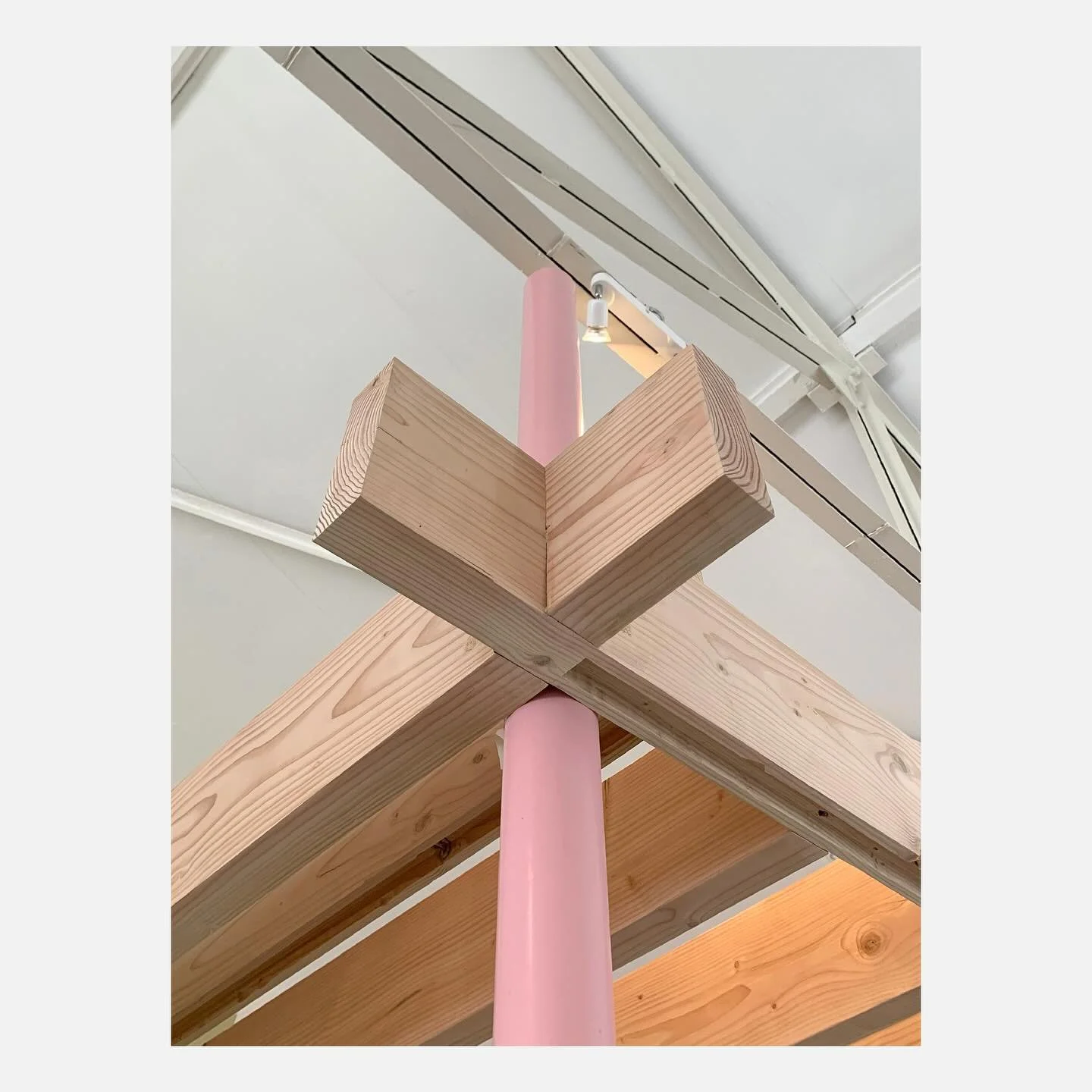 Depuis 2022, nous accompagnons la transformation de la copropri&eacute;t&eacute; de l&rsquo;ancienne manufacture d&rsquo;encadrements et moulures Billard &amp; Fils &agrave; Paris. Sauv&eacute;e de la d&eacute;molition lors de l&rsquo;am&eacute;nagem