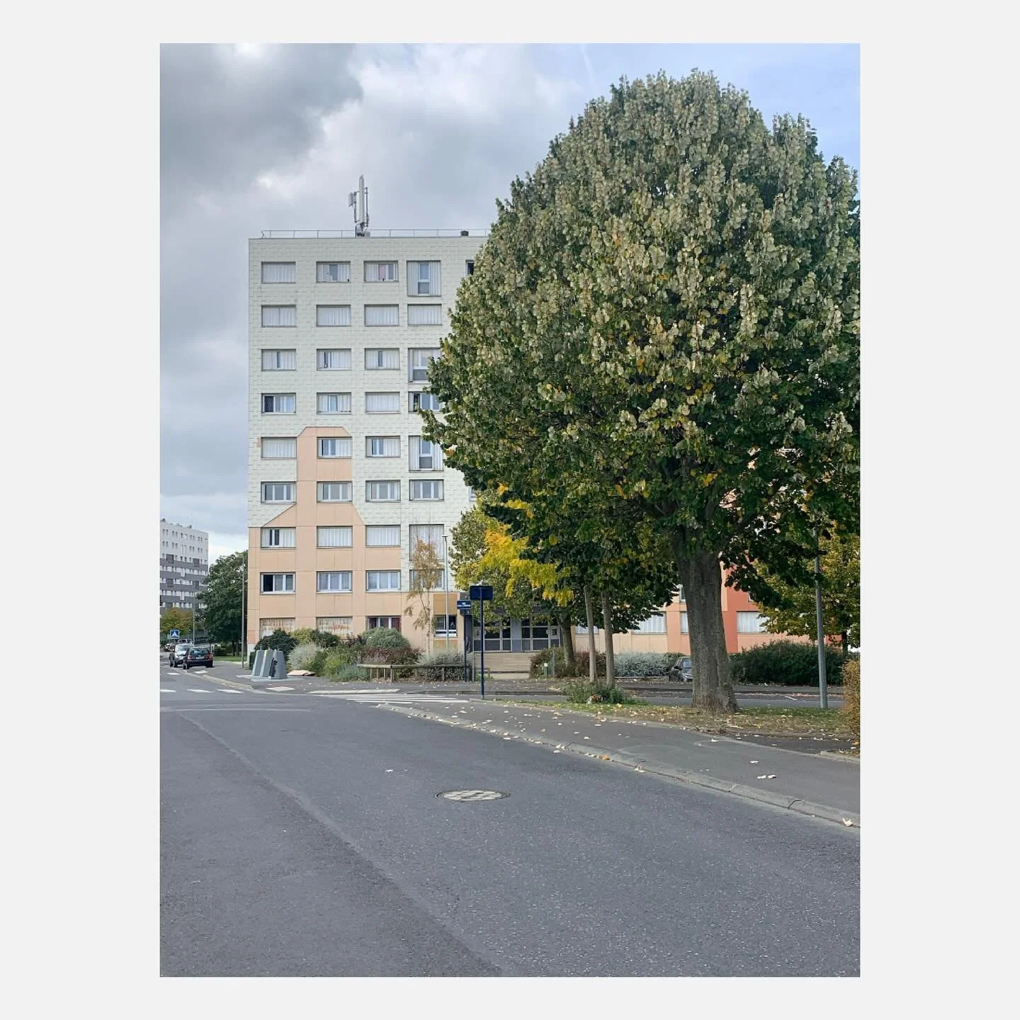 Avec @_la_soda_, nous sommes tr&egrave;s heureux d&rsquo;&ecirc;tre laur&eacute;ats de la consultation internationale Quartiers de demain sur le site de Caen et du quartier de la Gr&acirc;ce de Dieu !

&Agrave; la Gr&acirc;ce de Dieu, interroger le f