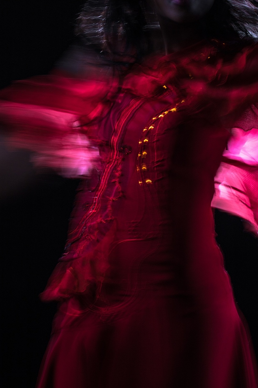 Advanced+Textiles+Research+Group-+by+Jim+Boxall+%40+StudioSoftbox.co.uk+copyright+2019.jpg