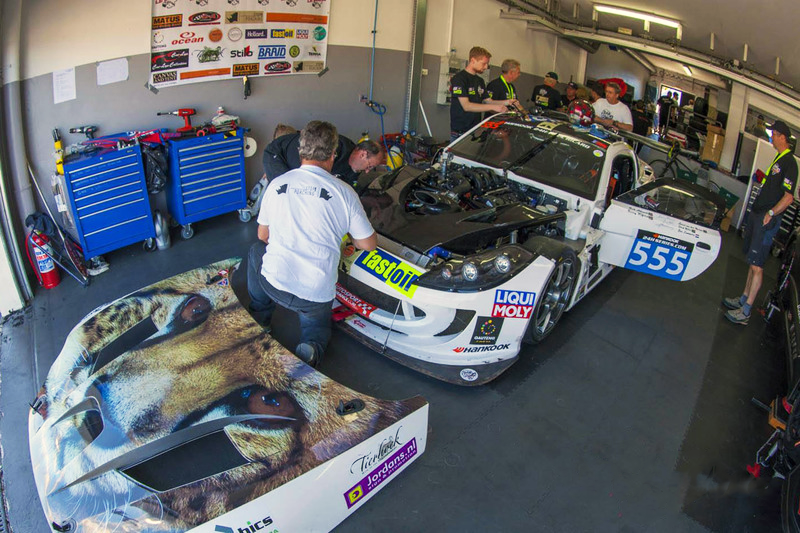 endurance-24h-paul-ricard-2016-555-team-africa-le-mans-ginetta-g55-gt4.png
