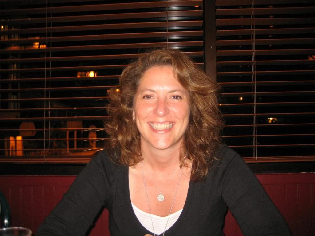 Lee Magiday PHOTO.jpg