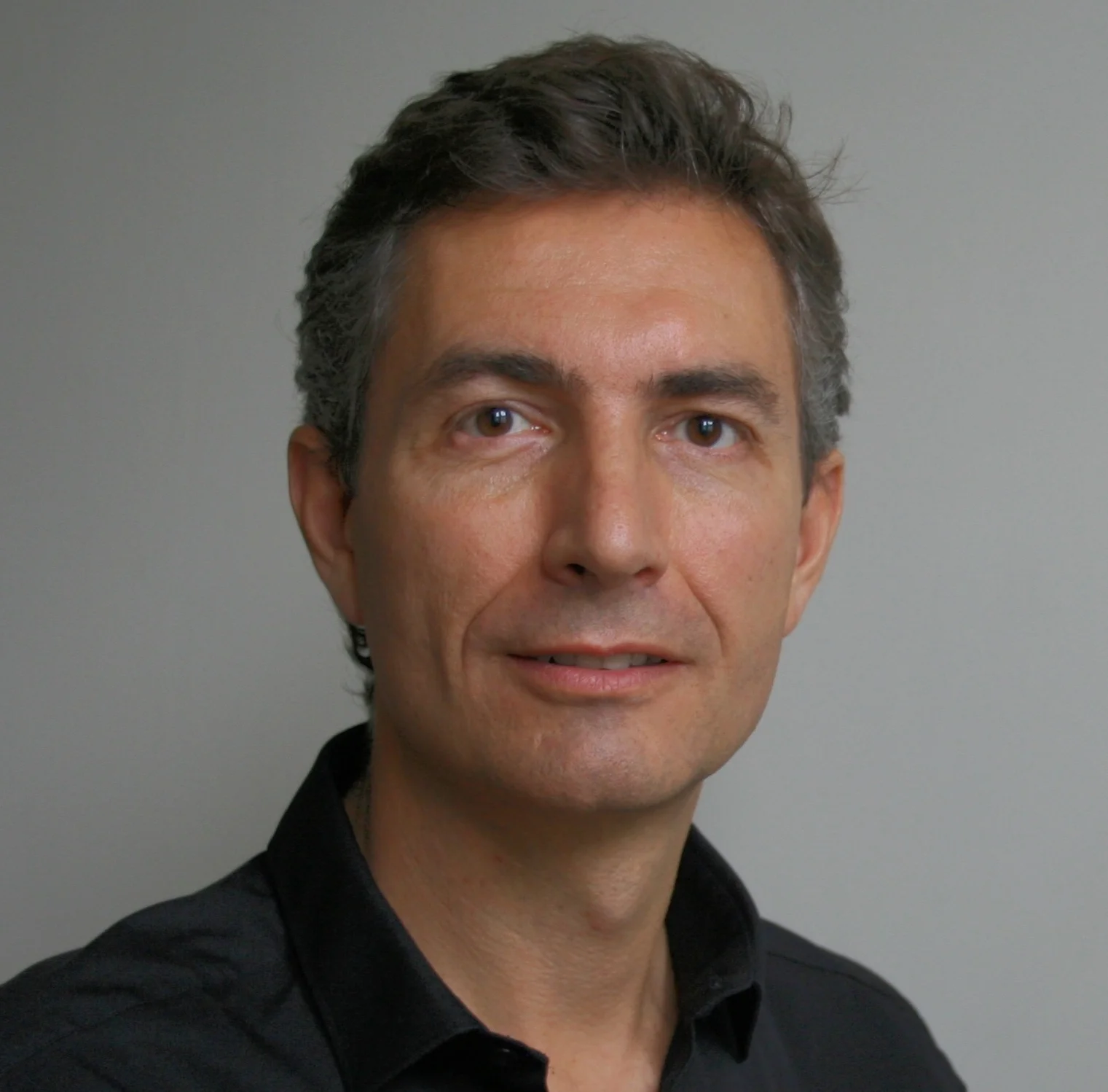 John Morris Headshot large.jpg