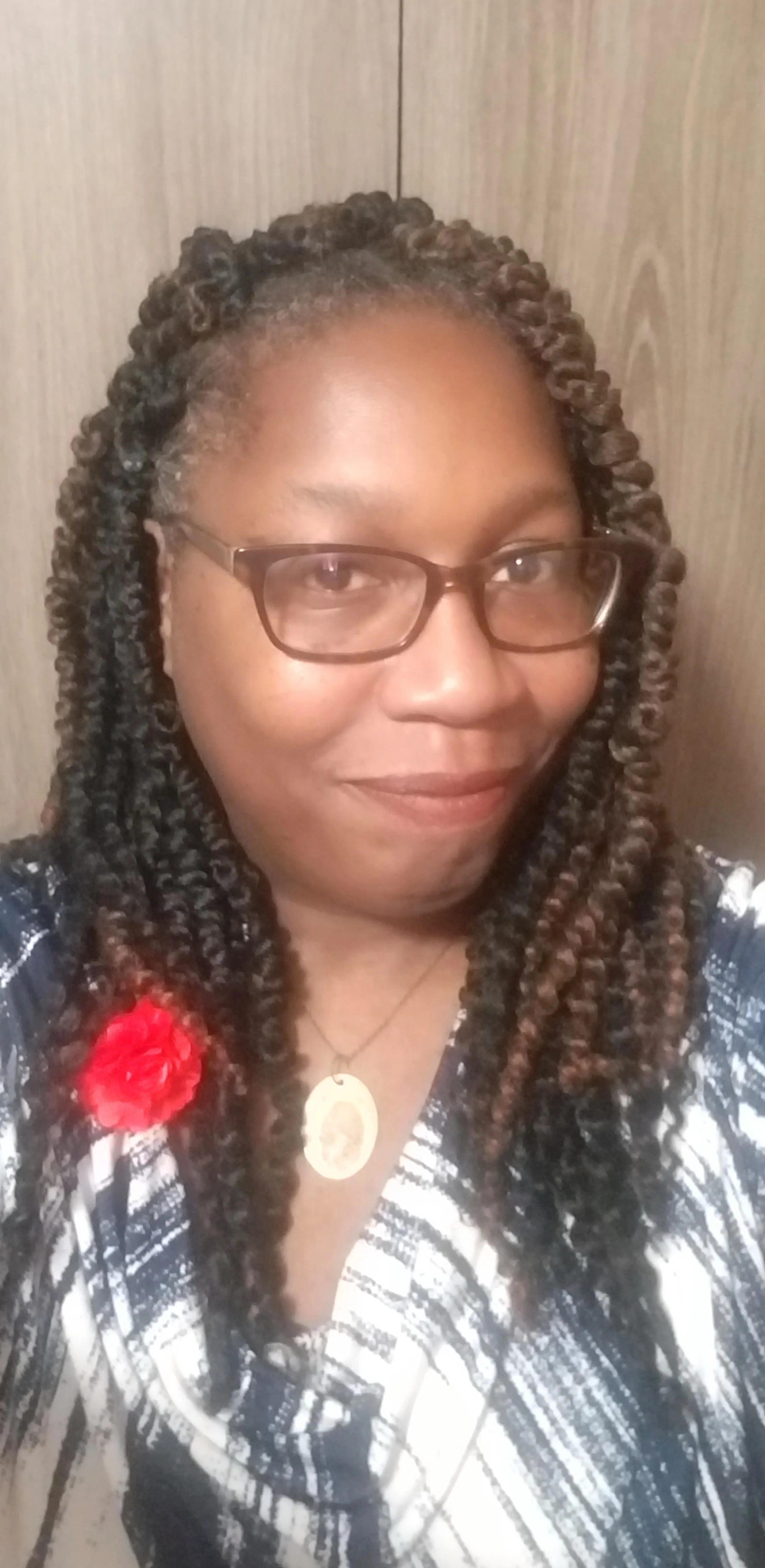 Renae Bolton headshot