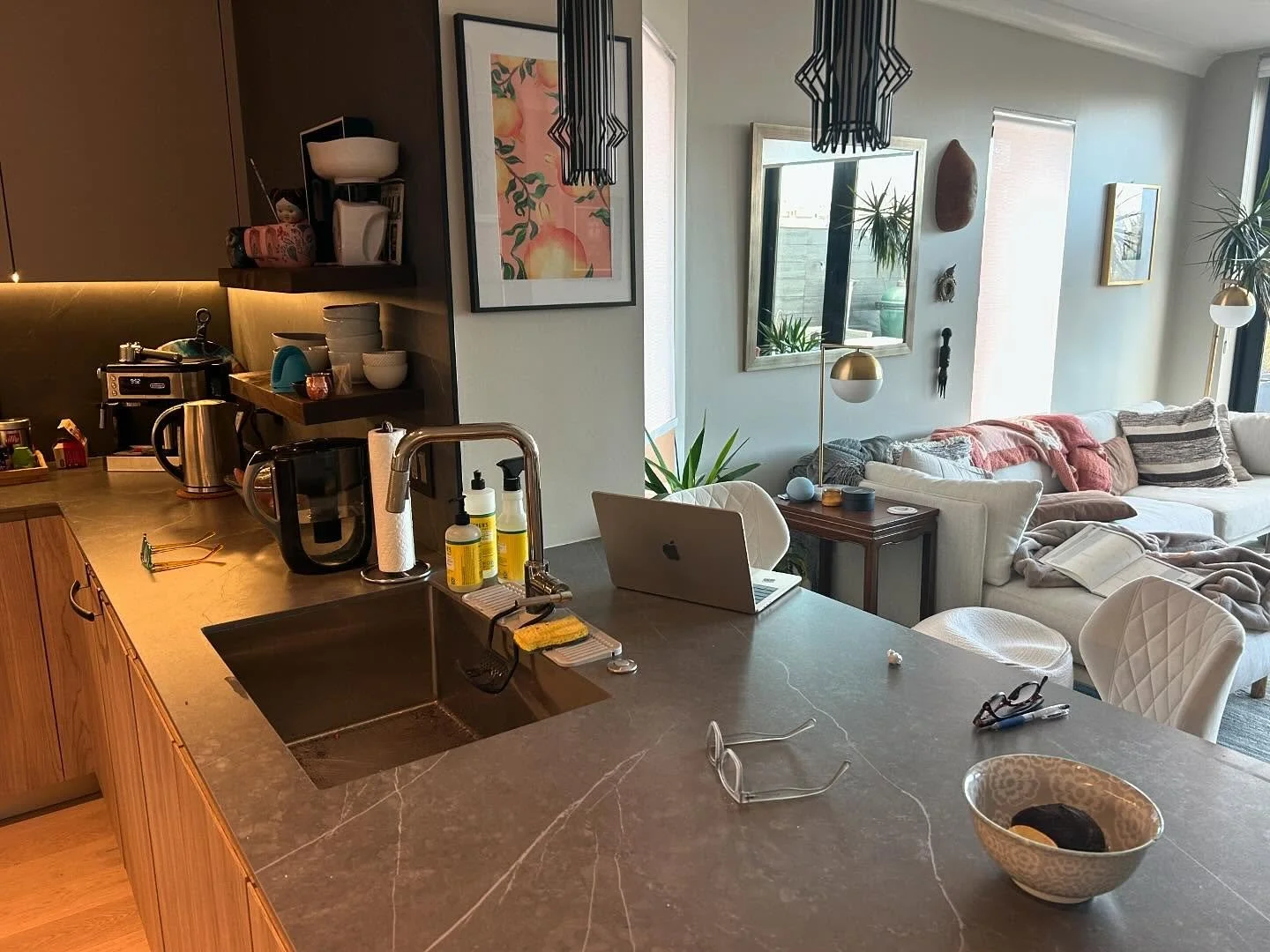 How many reading glasses do you see?🧐
Does anybody else have reading glasses 🤓on just about every flat surface in their home within arms reach.?🙋&zwj;♀️