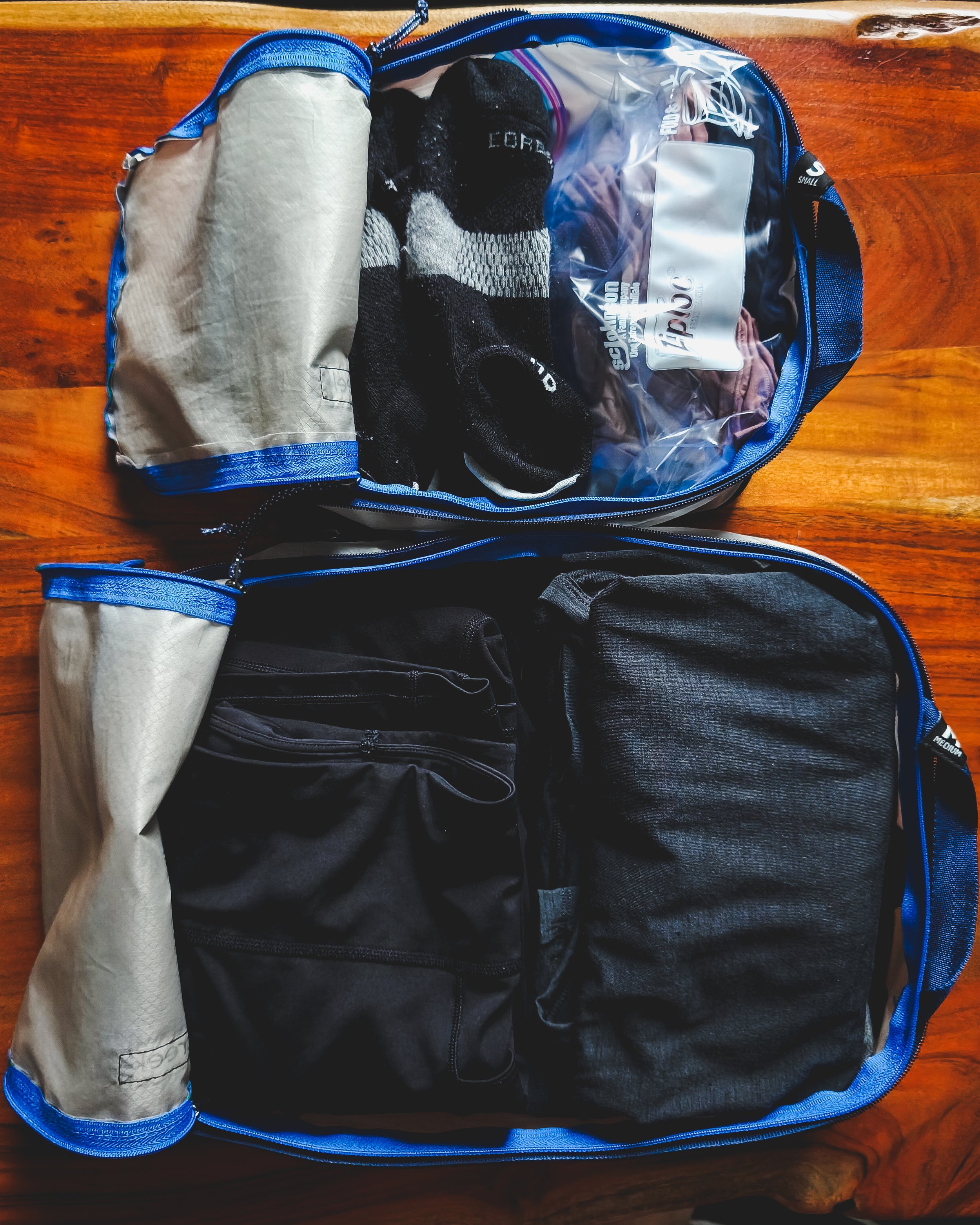  How my clothes look inside the packing cubes 