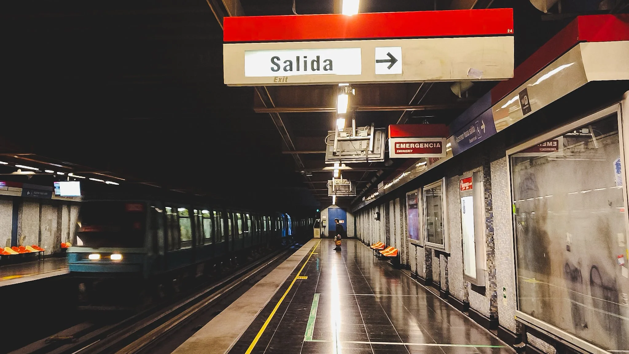 Ride the Santiago Metro Like a Local: bip! Card, Best Lines + Essential Tips