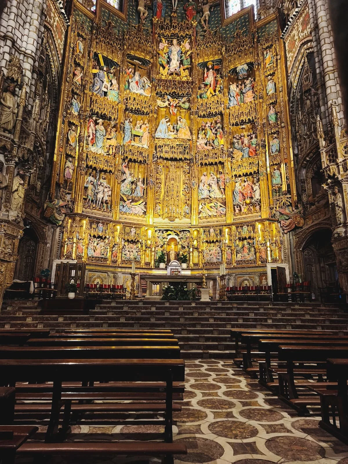 Ornate main altarpiece