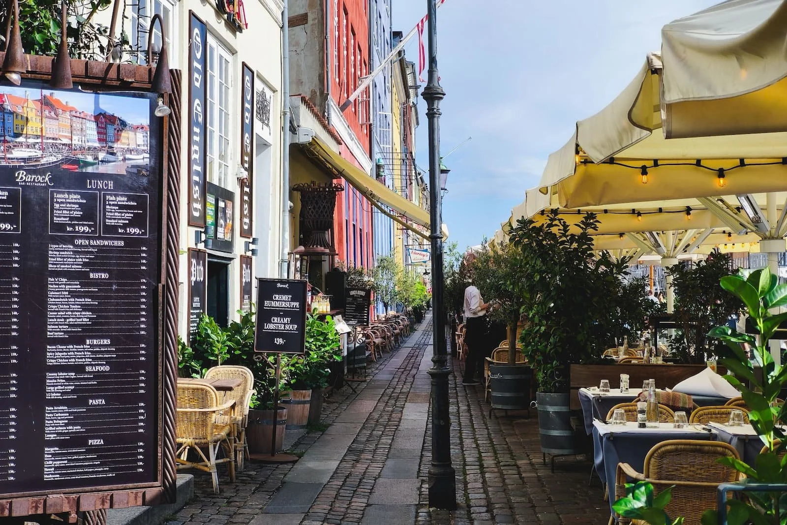 nyhavn-copenhagen-cafes-waterfront.jpg