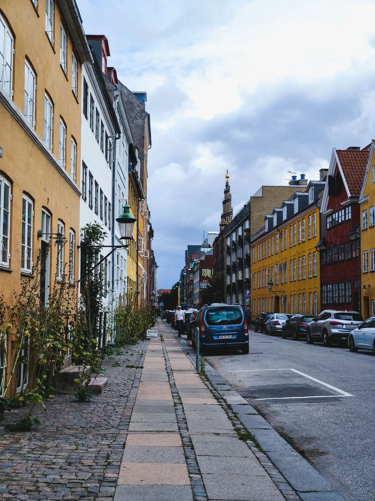 christianshavn-street-church-of-our-saviour.jpg