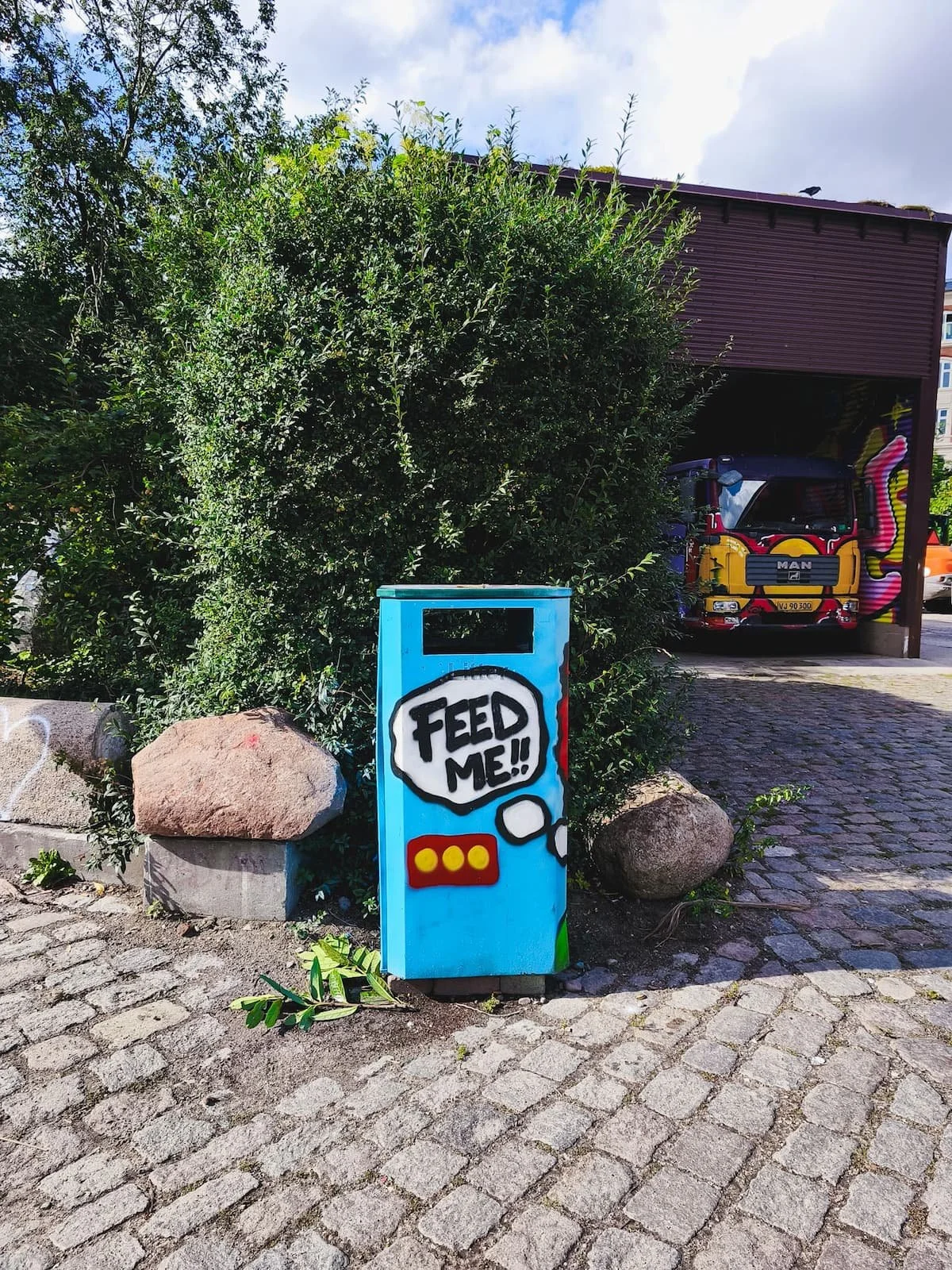 christiania-feed-me-art.jpg