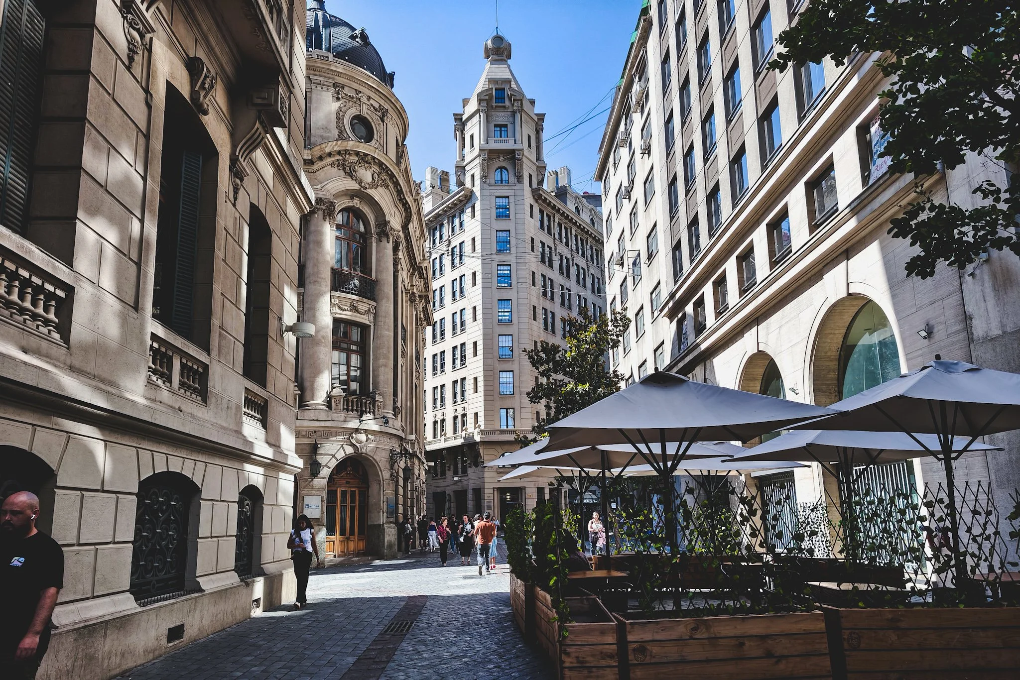 View from Calle Nueva York.