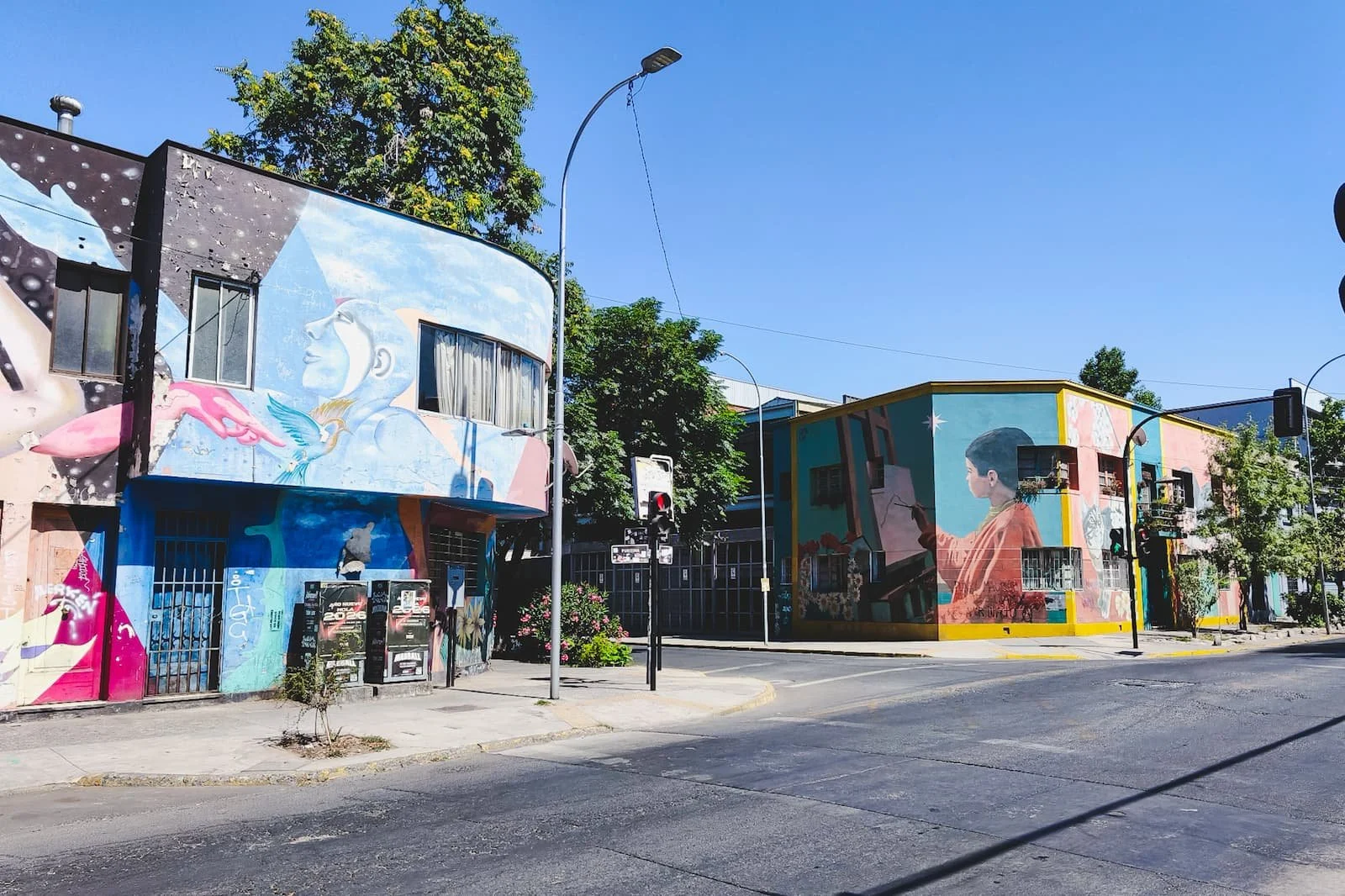 Street art in Barrio Bellavista.