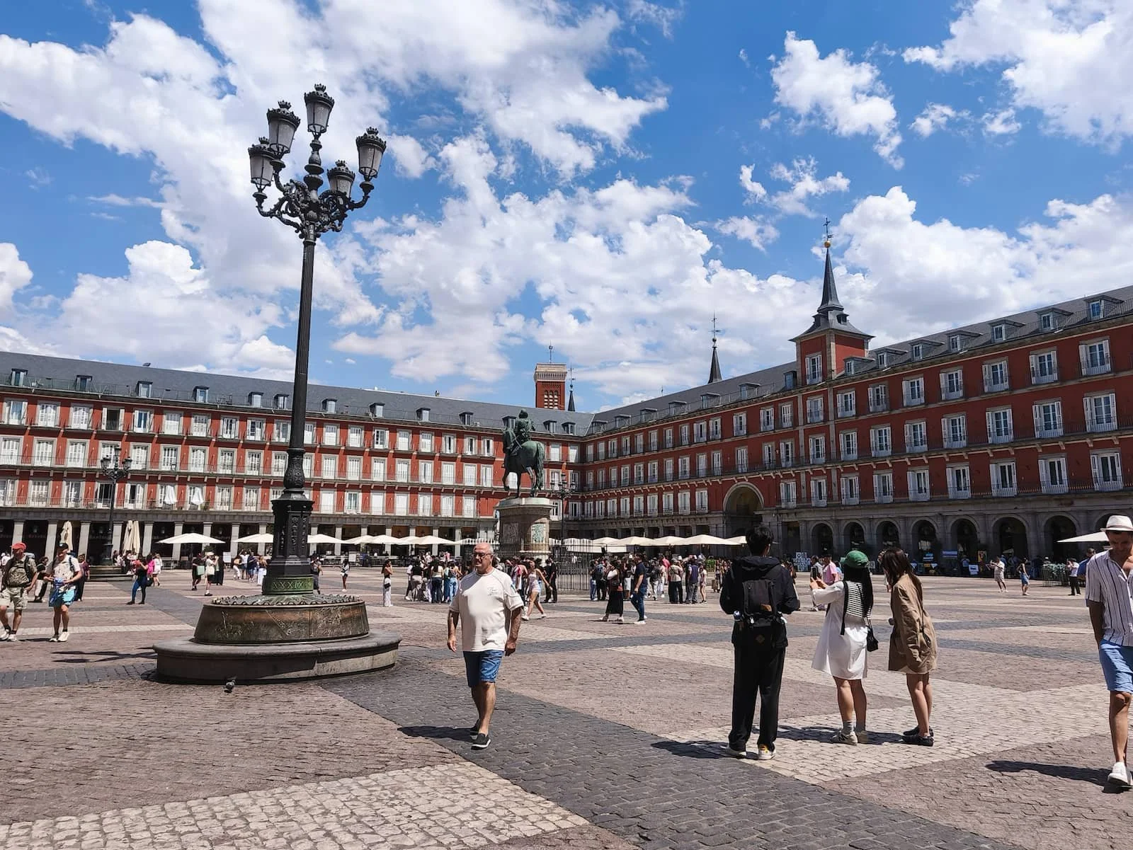 Plaza Mayor in Madrid in the daytime.