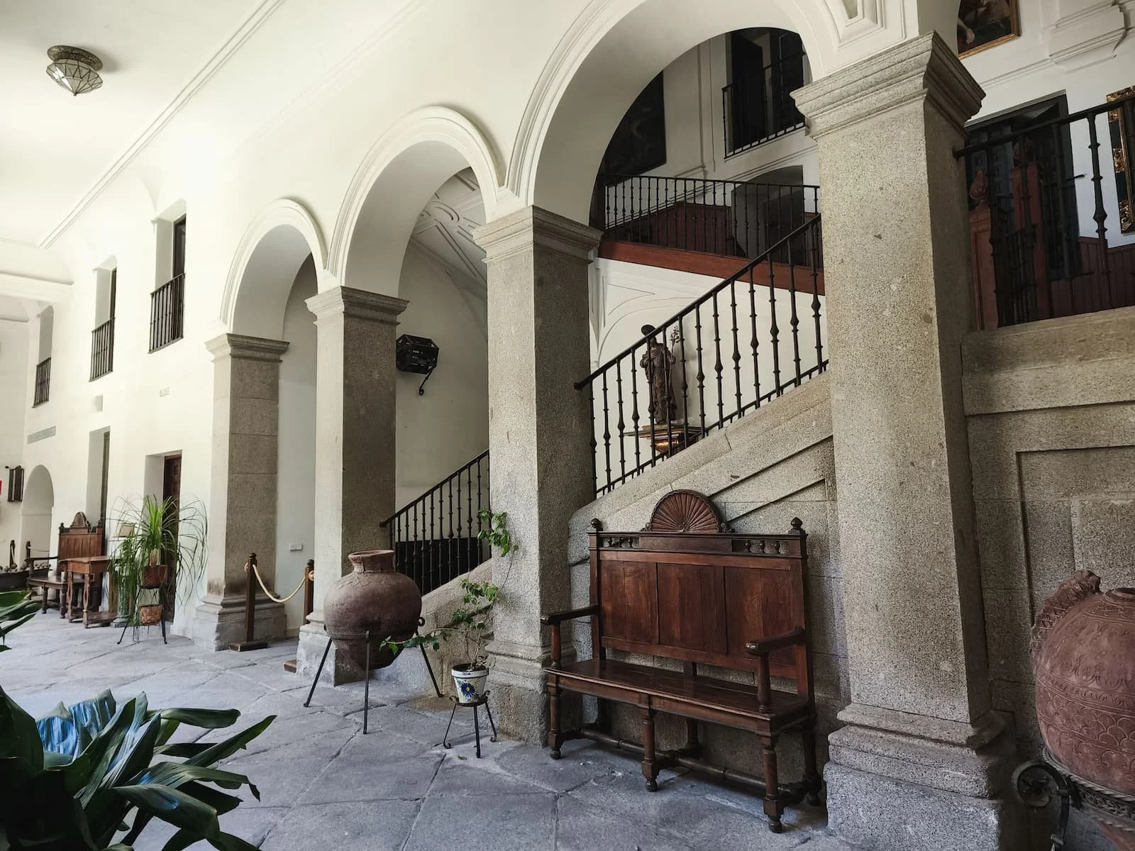 Interior courtyard of the College of Noble Maidens in Toledo