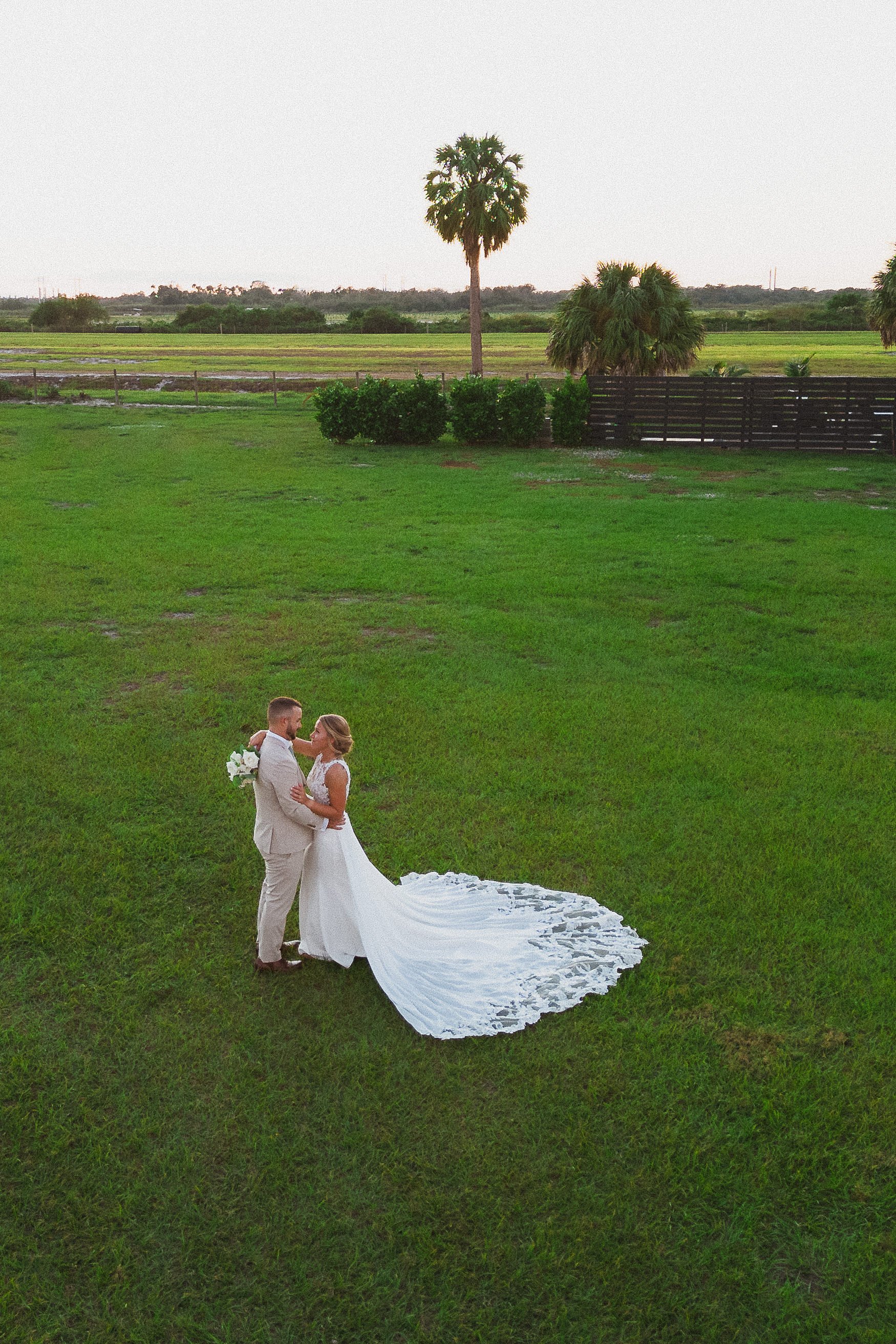 riversphotoandvideo_11-17-2023_[the-martinez-wedding_sneak-peeks]_038.jpg