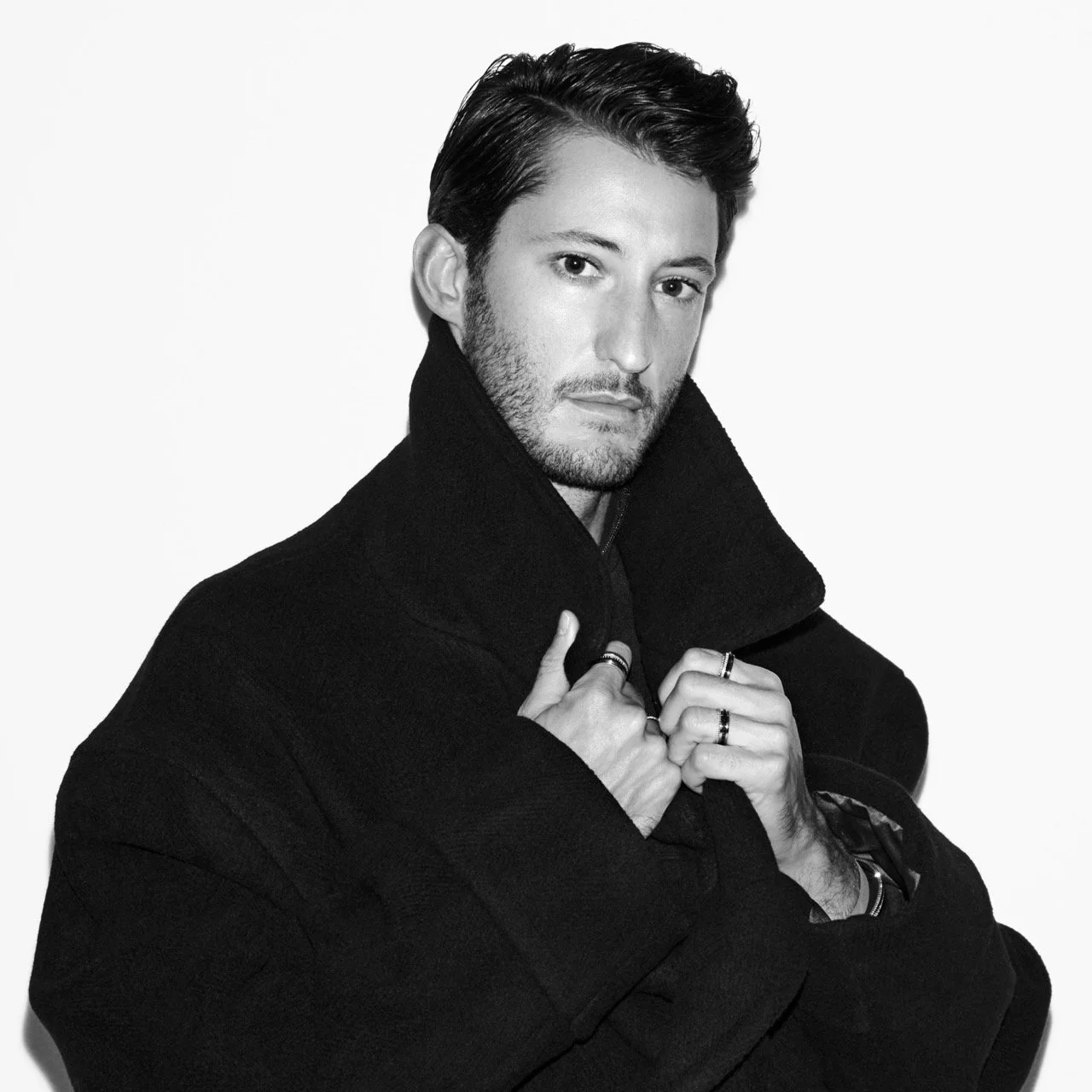 PIERRE 5 FULL - Grande.jpeg