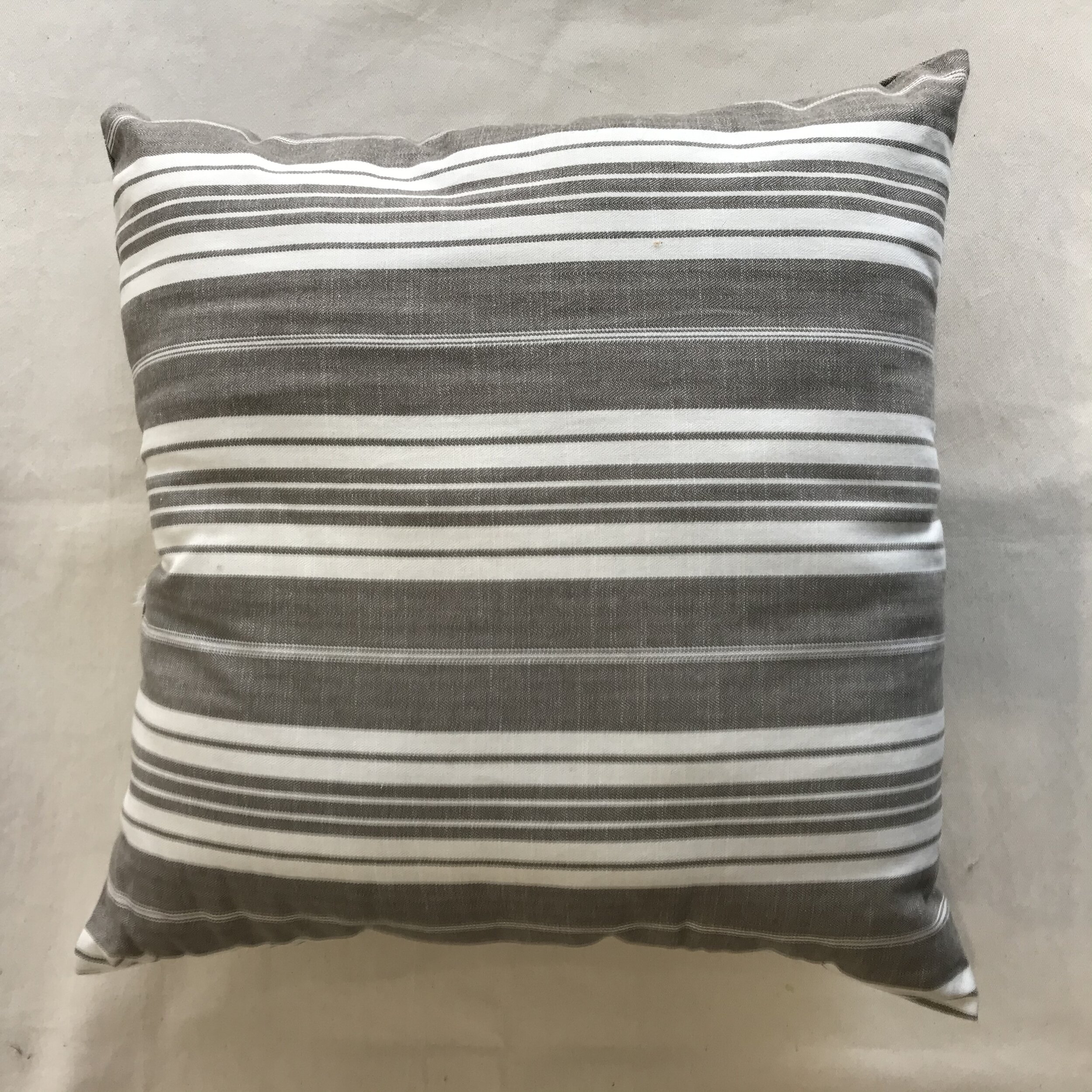 Grey Stripe - 17 x 17 