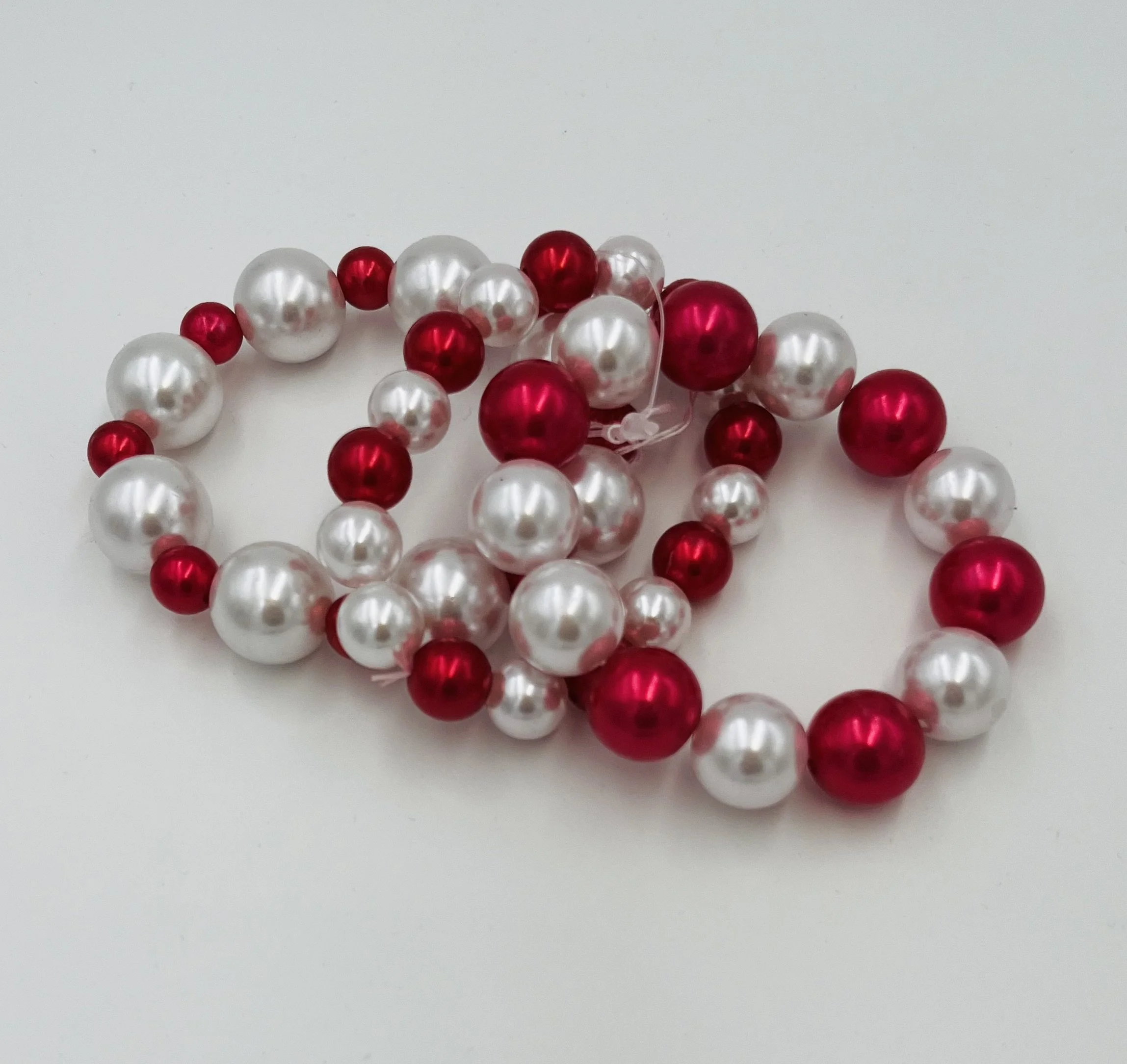 Red and White 3pc Pearls